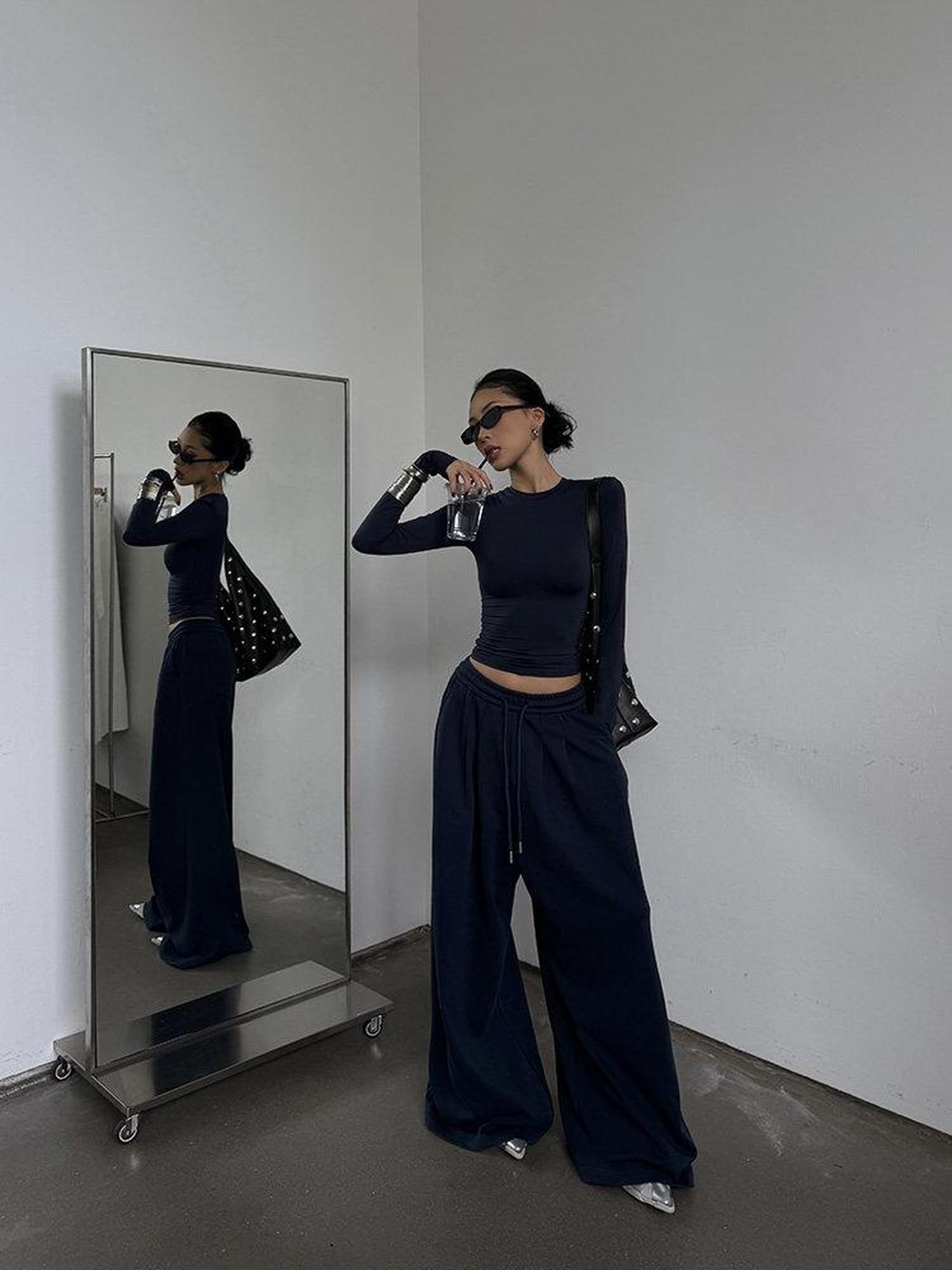 ZERO Soft Viscose Knit Sexy Slim Crewneck Women Black Navy Long Sleeve Crop Tops