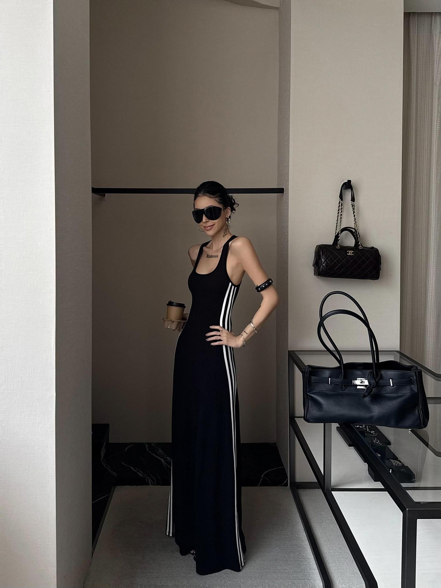 ZERO Soft Viscose A Line Sleeveless U Neck Slim Fit Casual Black Maxi Dresses