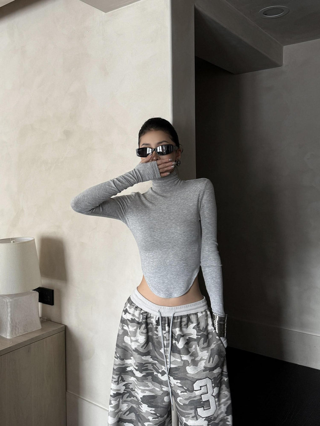 ZERO Lyocell Knit Thick Slim Cropped Top Casual Women Black Long Sleeve Crop Tops