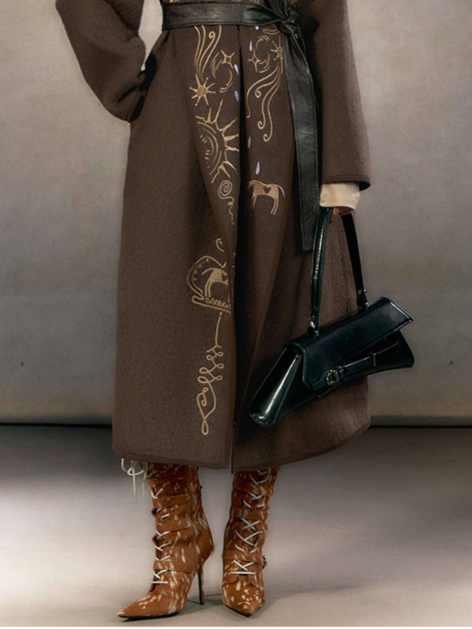 OfAkiva Thick Embroidered Hooded Relaxed Mystic Wool Midlength Brown Long Coats