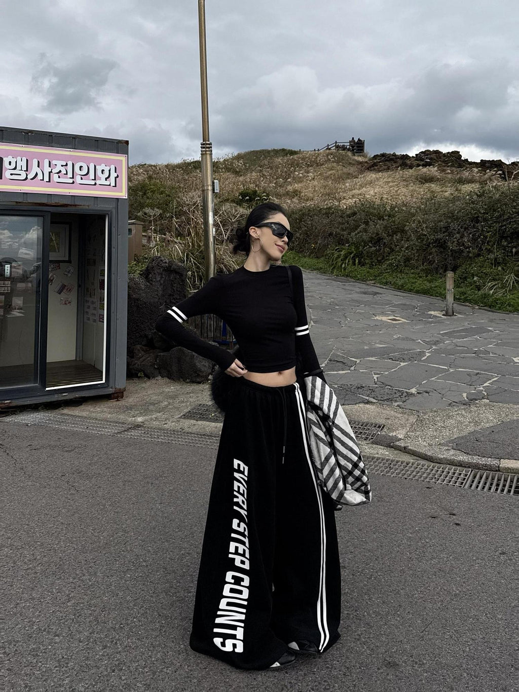 ZERO Soft Lyocell Knit Long Sleeve Slim Casual Women Black Basic Crop Tops