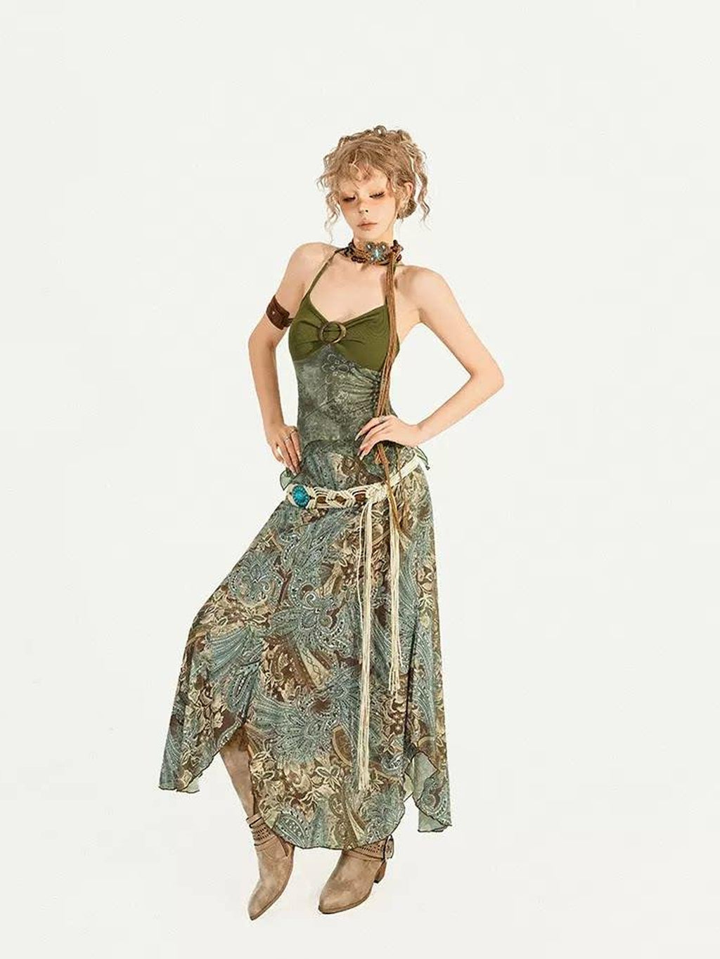 Nico Molly Floral Patchwork V-neck Slim Fit Sleeveless Women Printed Green Top & Skirt Sets
