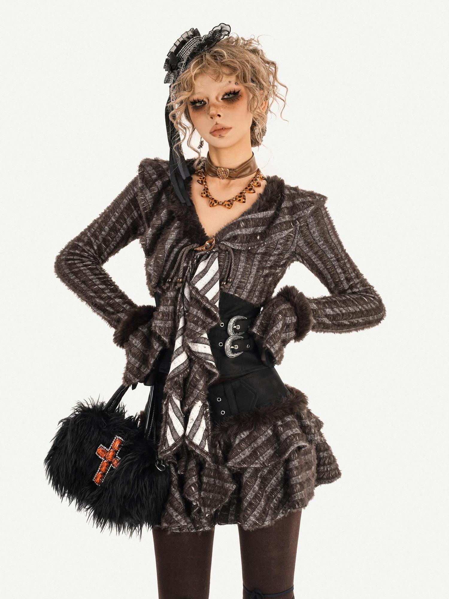 Nico Molly Colorfast Slim Cinched Patchwork V-neck Striped Knit Women Top & Skirt Sets