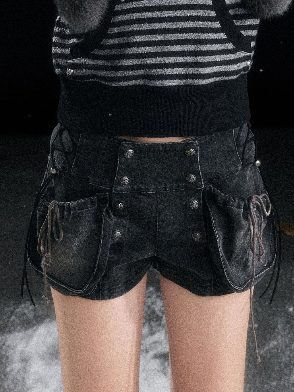 Cest Nous Washed Black Cargo Drawstring Natural Waist Women Regular Stretch Denimshorts