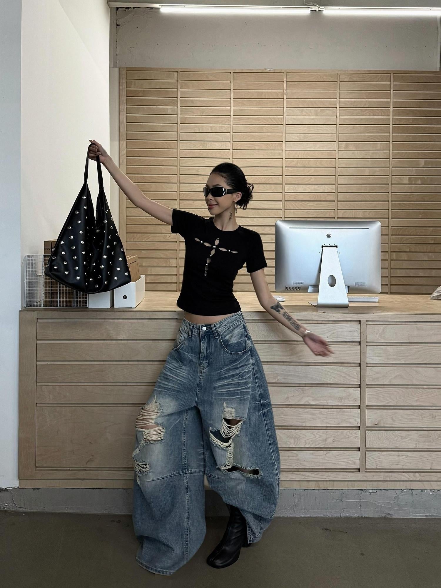 ZERO Rhinestone Slim Casual Short Sleeve Roundneck Black Grey Crop Tee Basic Crop Tops