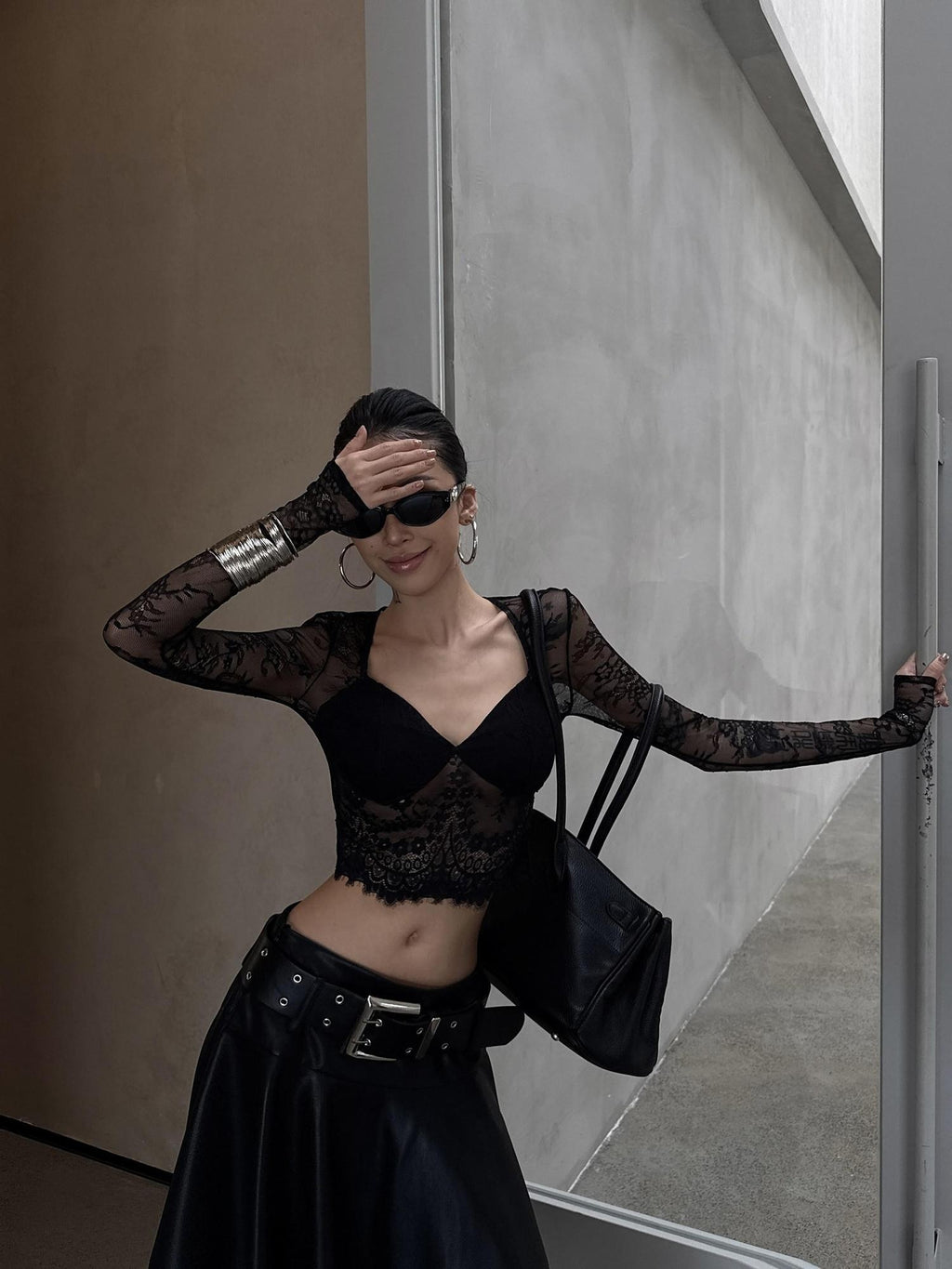 ZERO Slim Spliced V-neck Street Black Nylon Thin Short Women Long Sleeve Crop Tops