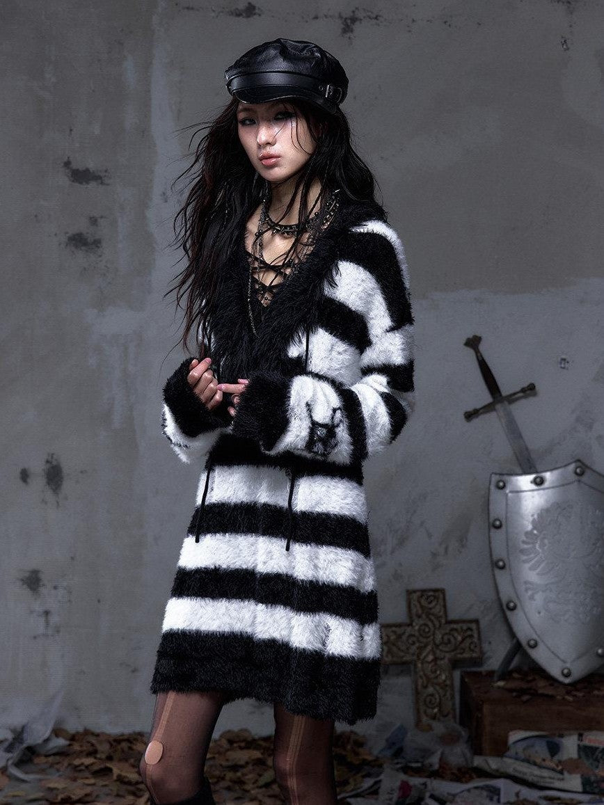 NO ROMANCE Vintage Punk Distressed Striped Women'S Faux Mink Low Neck Loose Long Sweaters