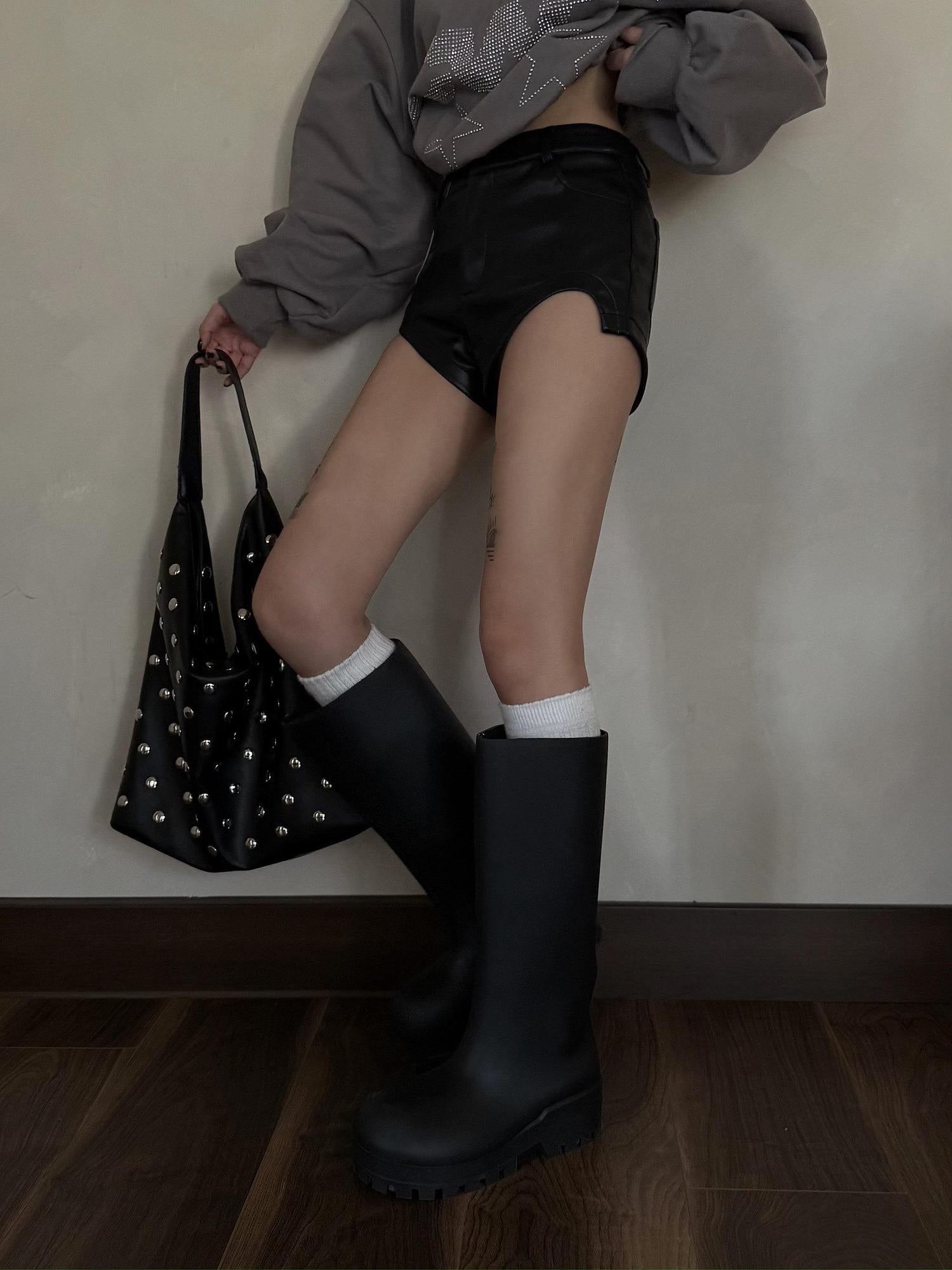ZERO Flattering High Waist Street Straight Women Black Pu Zipper Mini Shorts