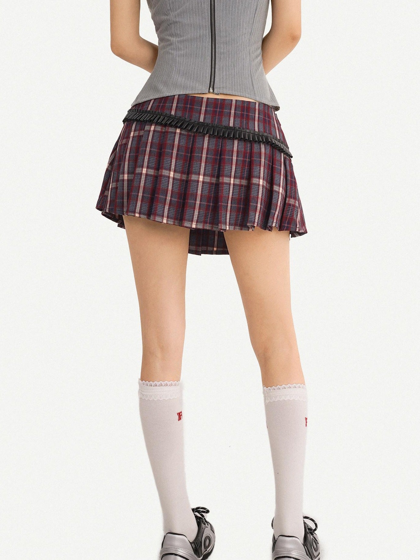 Nico Molly Lined Burgundy Pleated Low Waist Slim Fit Women Schoolgirl Chic Mini Skirts