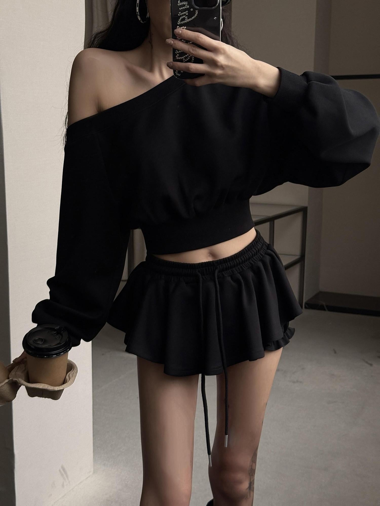 ZERO Medium Stretch Viscose Loose Long Sleeve Casual Women Black Top & Skirt Sets