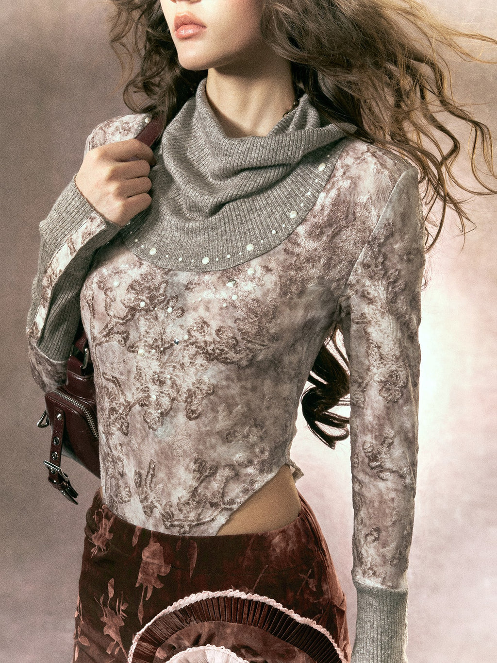 OfAkiva_Soft_Knit_Collared_Slim_Fit_Long_Sleeve_Women_Grey_Pink_Top_&_Skirt_Sets_MISSTT