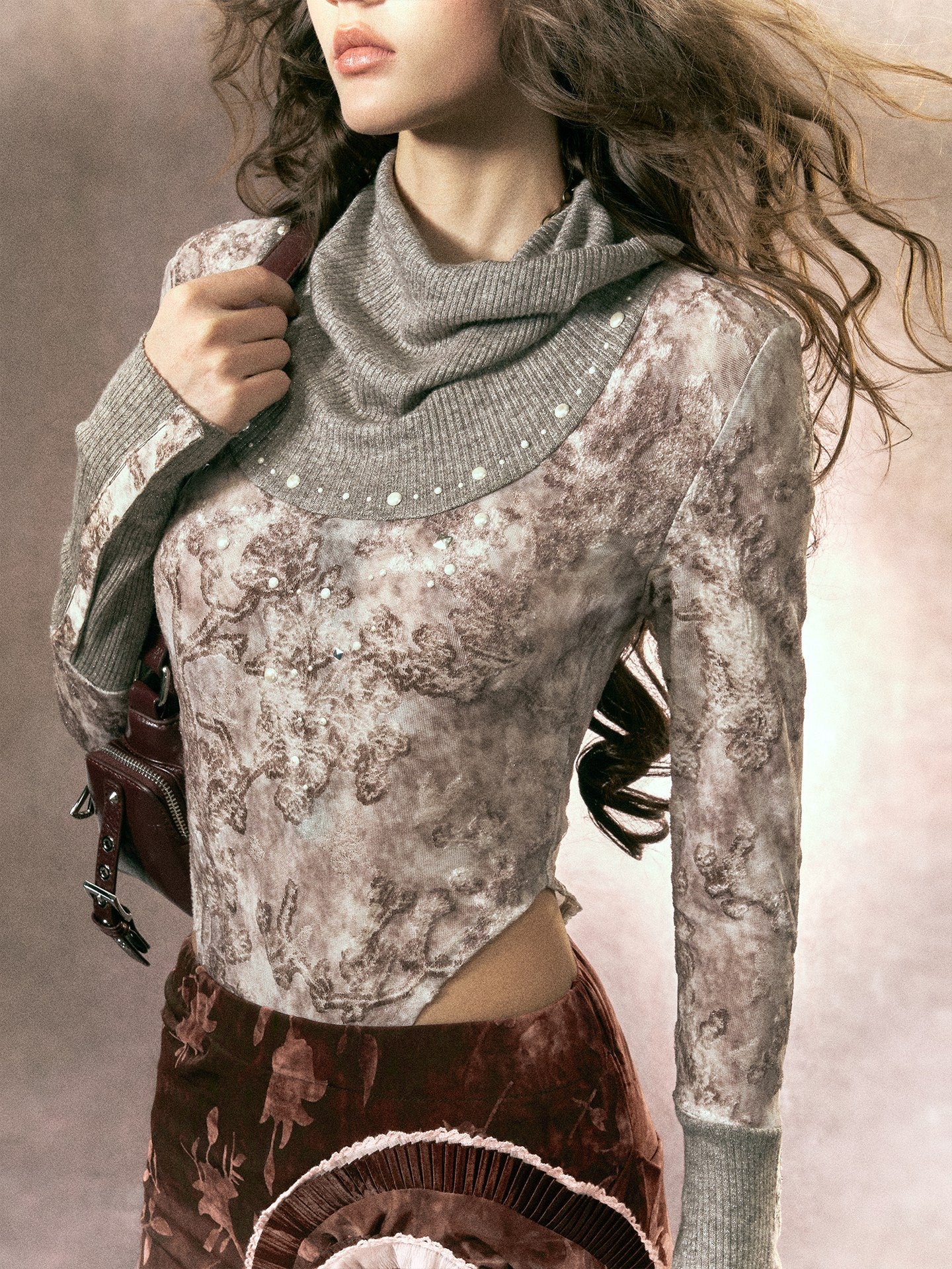 OfAkiva_Soft_Knit_Collared_Slim_Fit_Long_Sleeve_Women_Grey_Pink_Top_&_Skirt_Sets_MISSTT