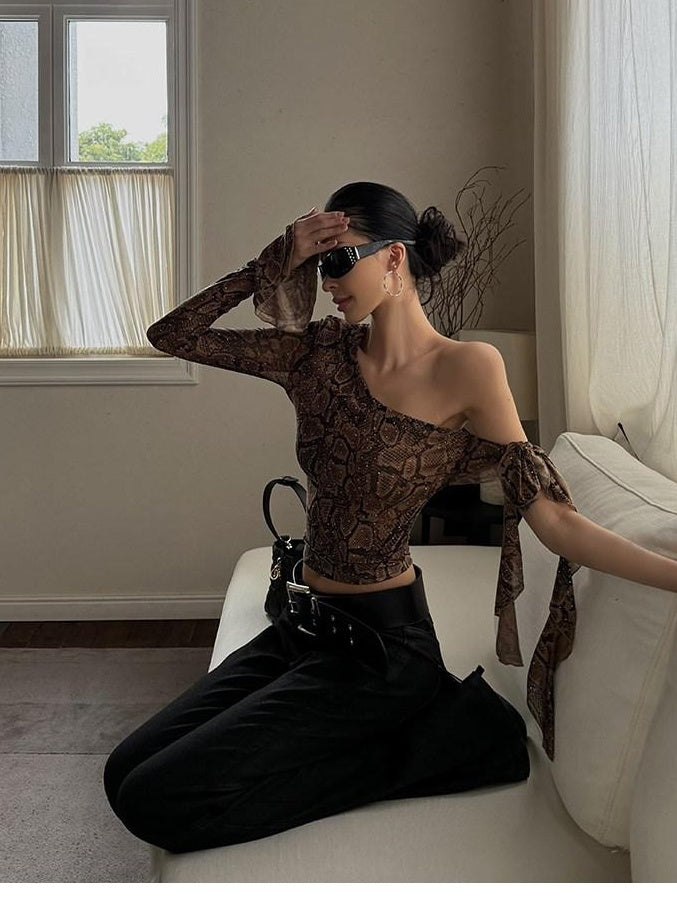 ZERO Rhinestone Mesh Snake Print Slim Asymmetric Neck Stretch Long Sleeve Crop Tops