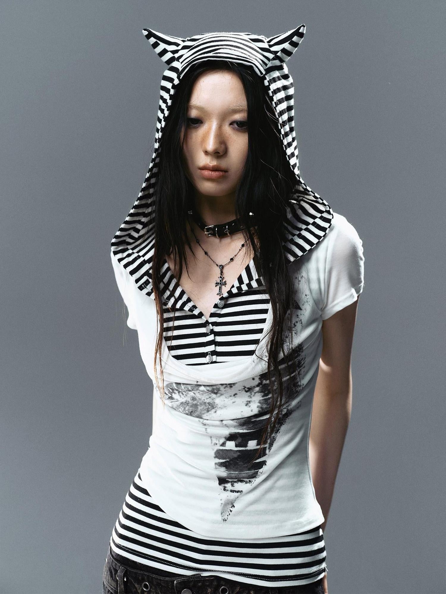 Cest Nous Lightweight Lyocell Slim Fit Short Sleeve Striped Letter Women White Hoodie
