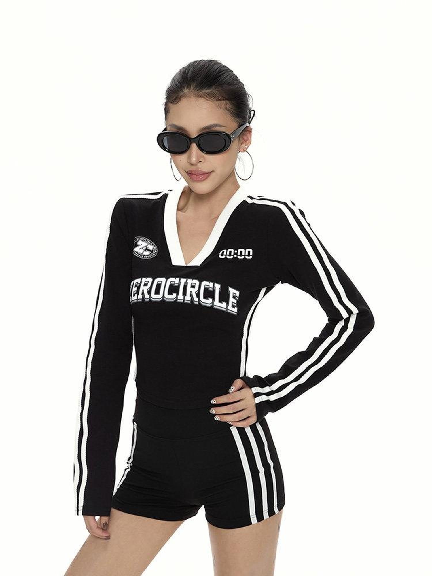 ZERO Slim Fit Black Cropped Cotton Printed Sexy Girl Casual Long Sleeve T-Shirts