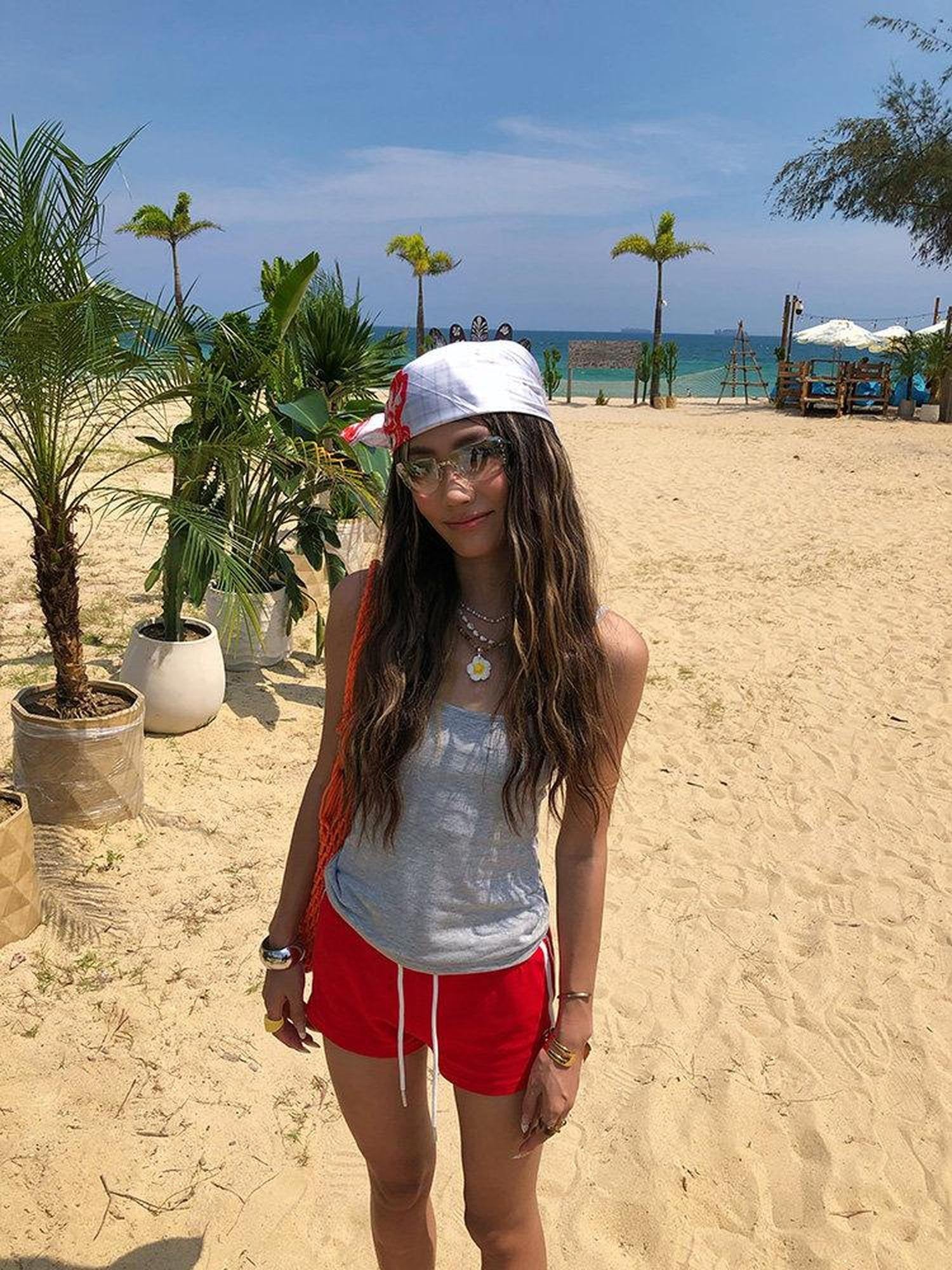 ZERO Padded High Stretch Cotton Knitted Slim Short H Back Casual Women Tank Camisoles