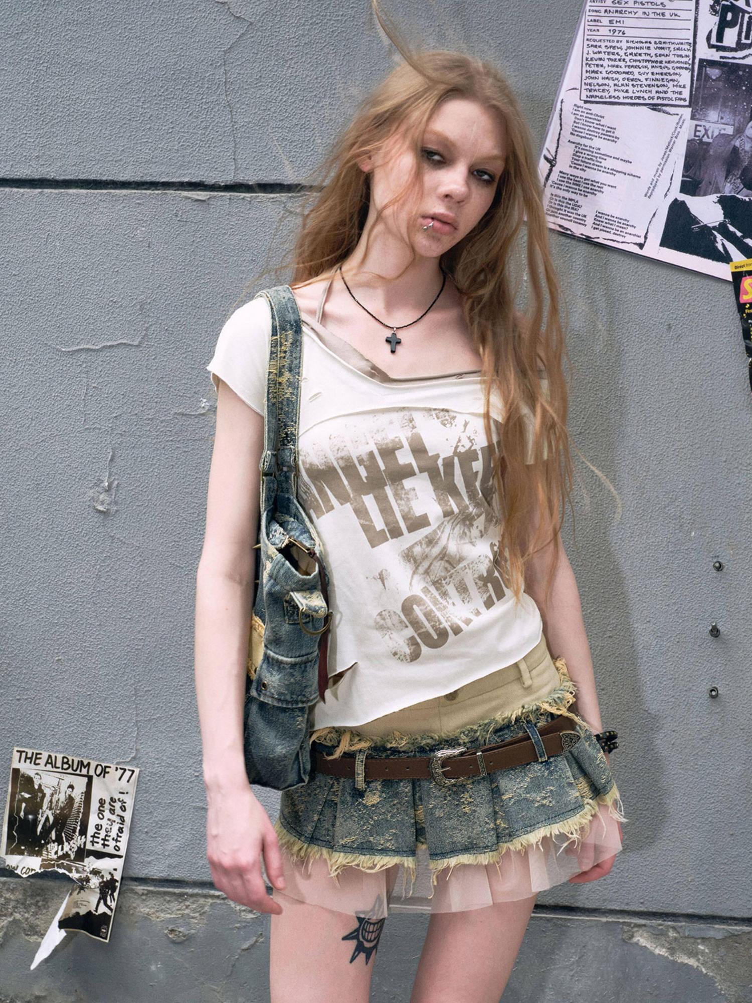 Cest Nous Soft Cotton Blend V-neck Punk Short Sleeve Women Beige Sage Offshouldercroptops