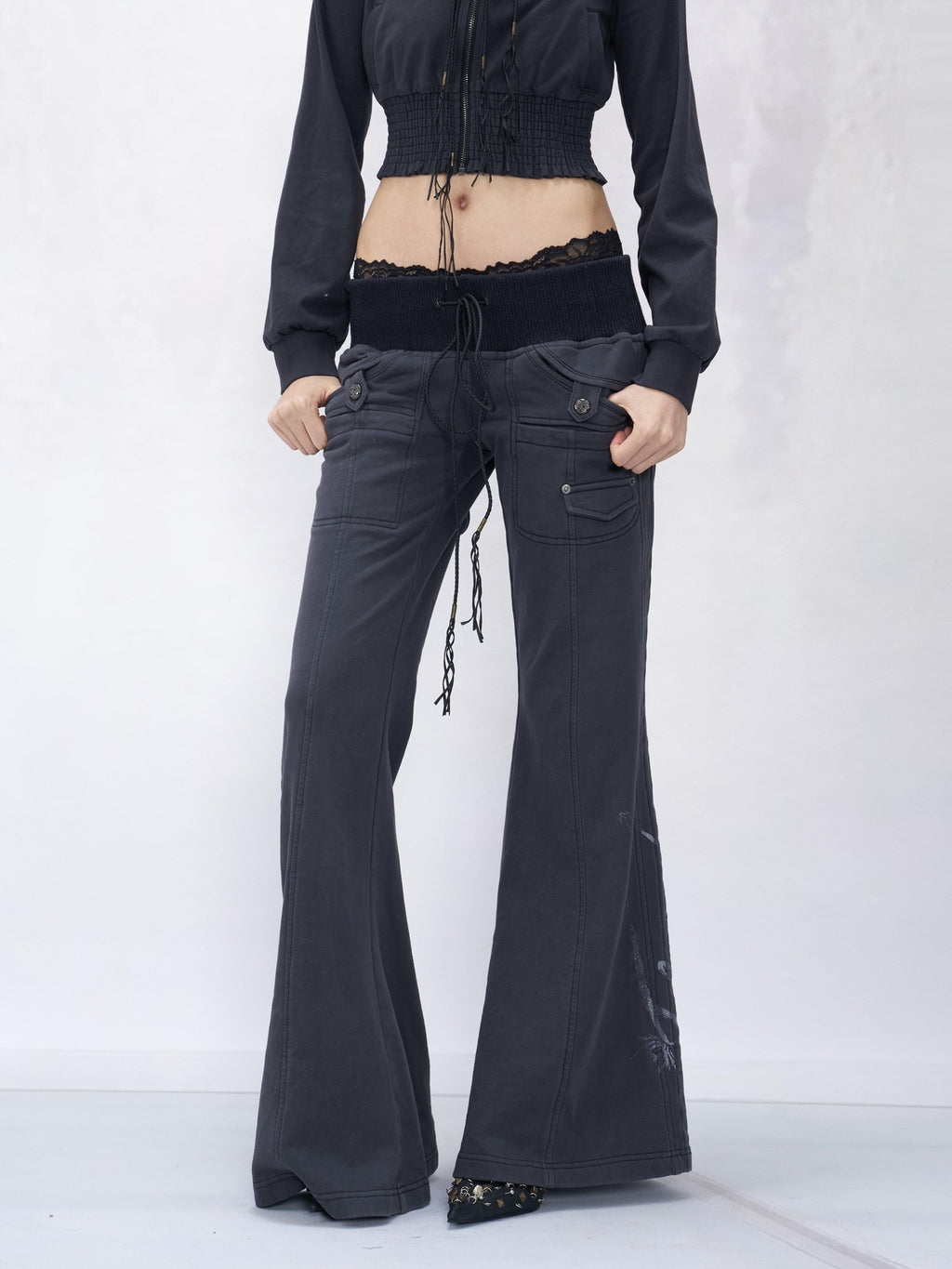 Flowers birds Market 100% Cotton Printed Sexy Slight Flare Mid Rise Women Purple Sweatpants/Joggers