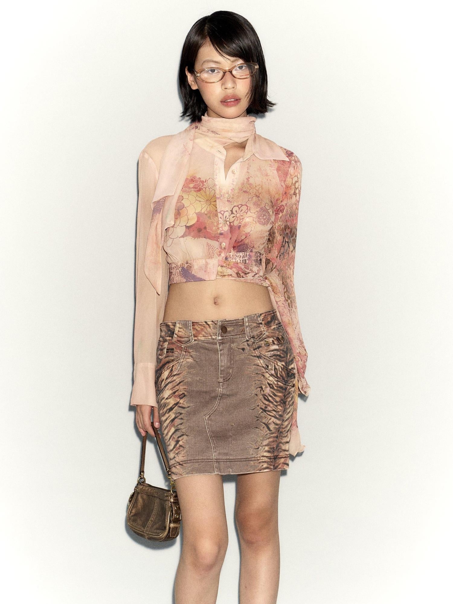 Flowers birds Market Comfort Stretch Vintage Distressed Printed Slim Mid Rise Denim Mini Skirts