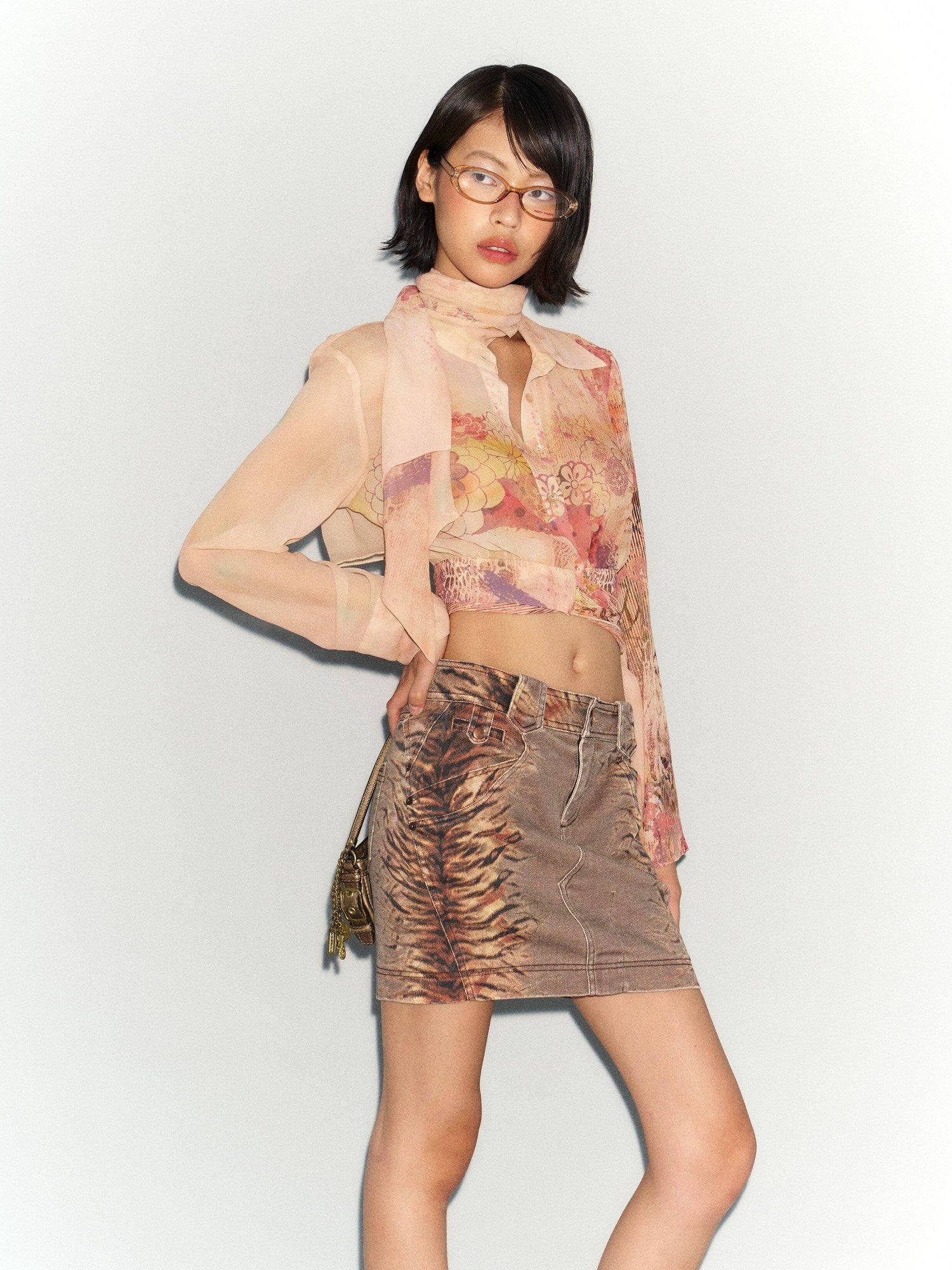 Flowers birds Market Comfort Stretch Vintage Distressed Printed Slim Mid Rise Denim Mini Skirts