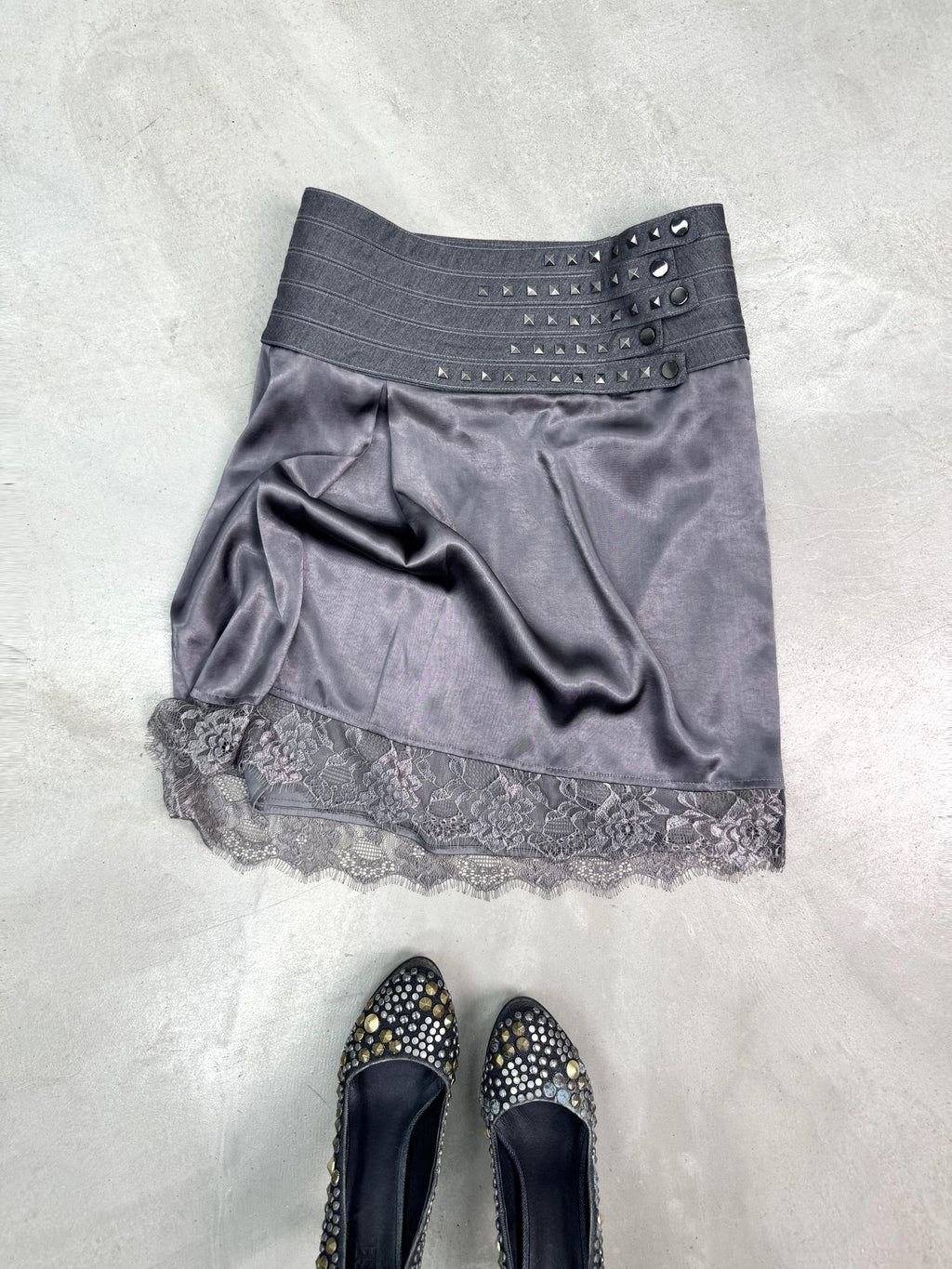 Flowers birds Market Elegant Lace Mid Waist H Silhouette Straight Fit Women Silver Gray Midi Skirts