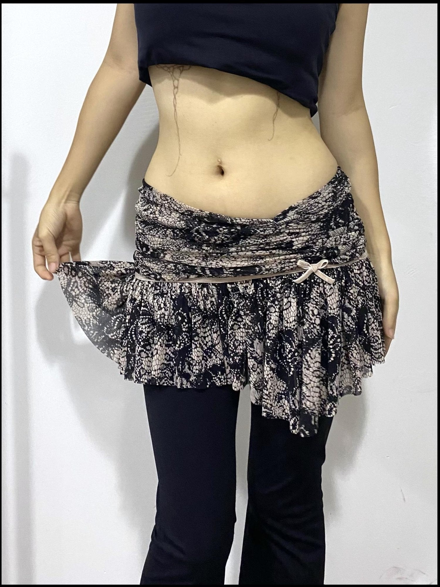 Flowers birds Market Floral Pleated Slim Fit Halter Vacation Polyester Stretch Women Mini Skirts
