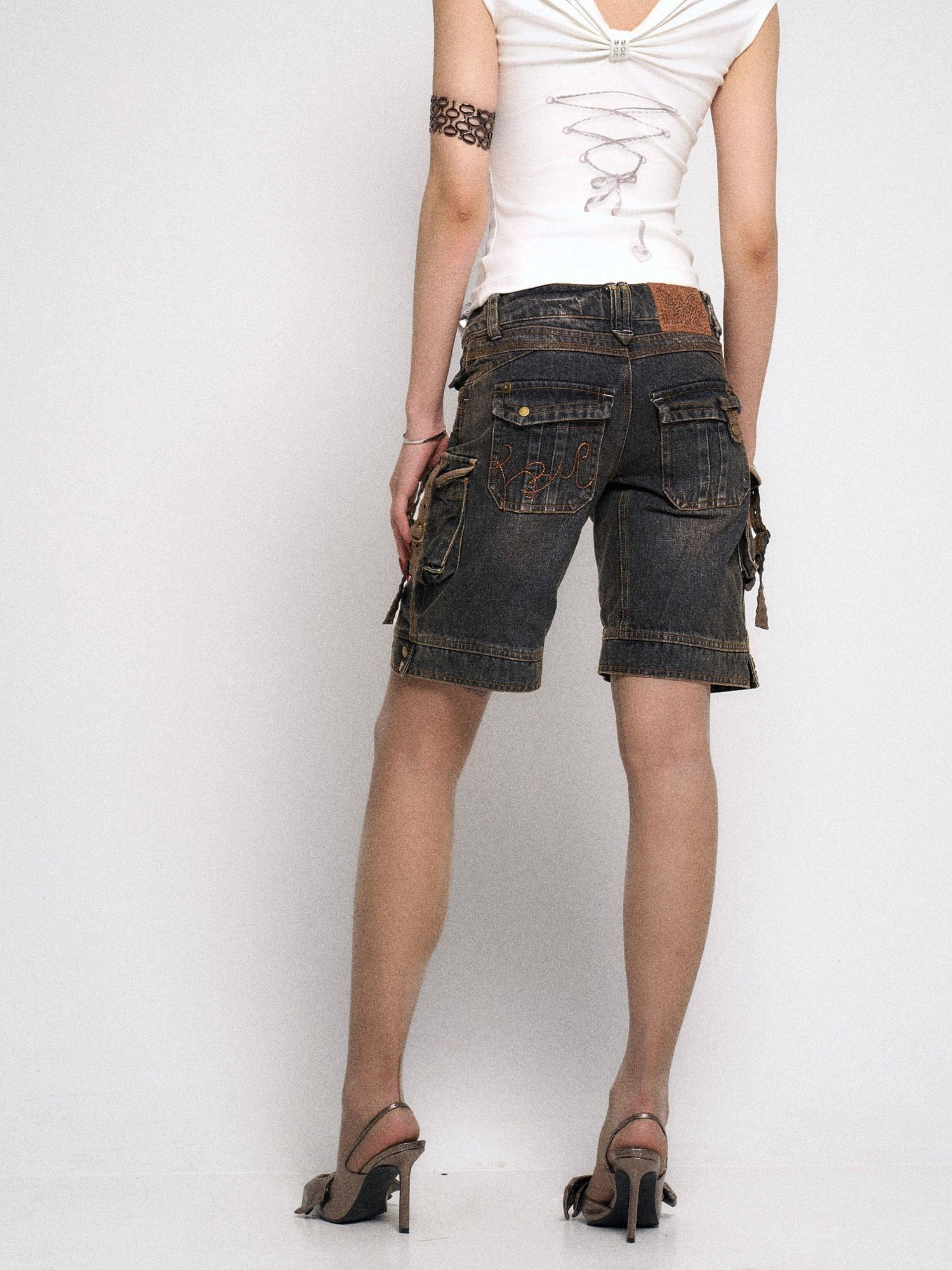 Flowers birds Market High Cotton Micro Stretch Washed Low Rise Straight Pocket Dark Gray Denim Shorts