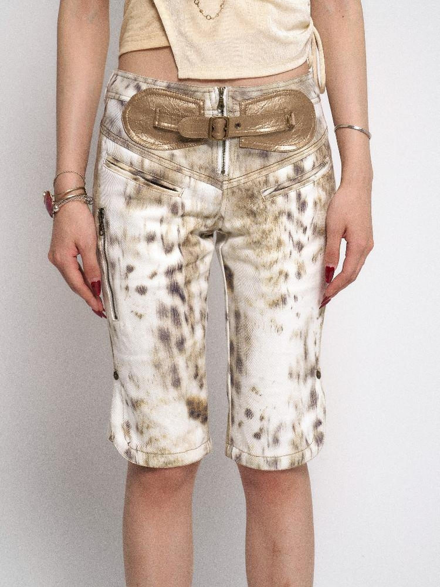 Flowers birds Market Leopard Print Washed Low Rise Slim Fit Stretch Cotton Women Denim Shorts