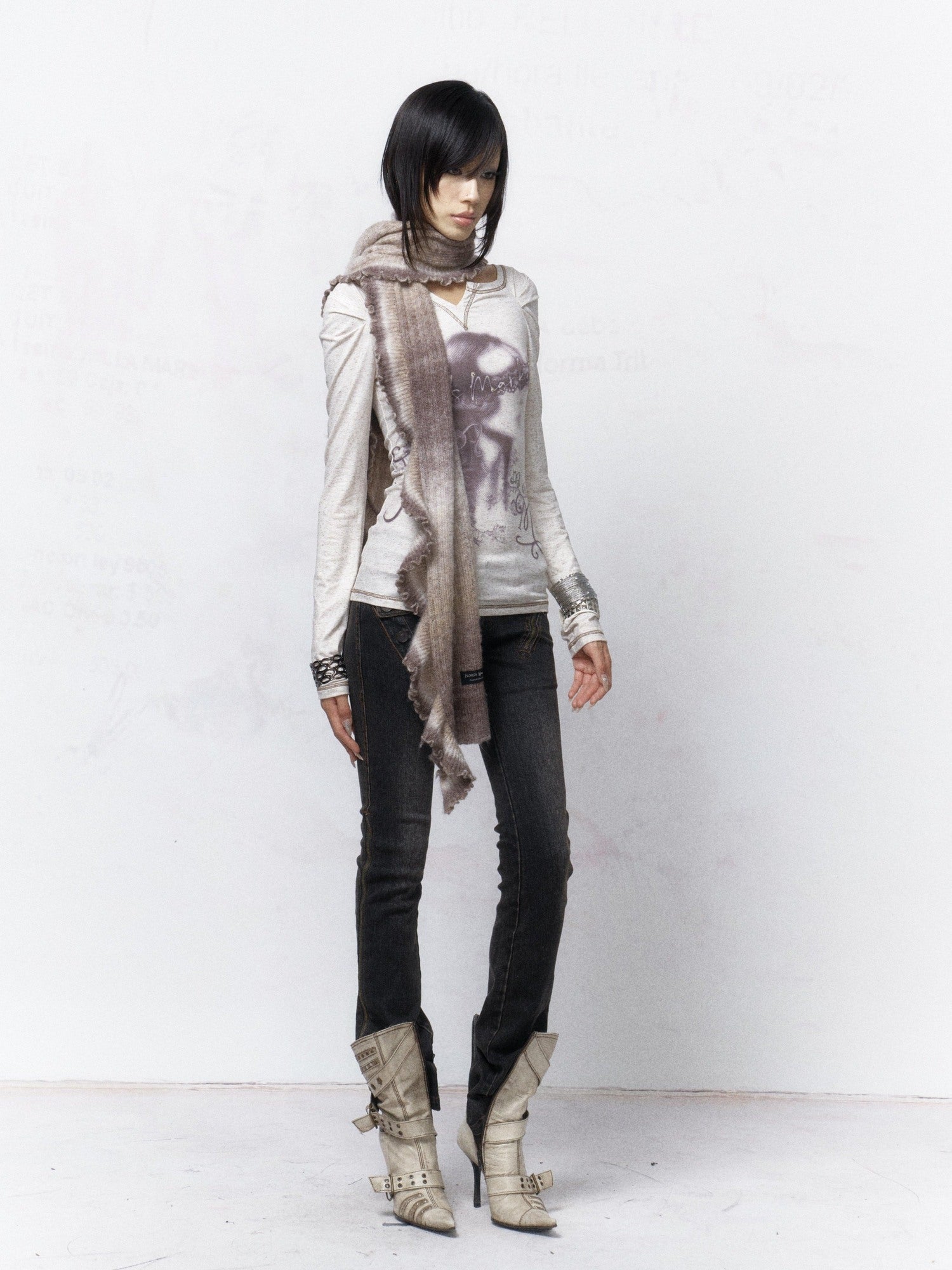 Flowers birds Market Pure Cotton Punk Slim V-neck Graphic Print Warm White Long Sleeve T-Shirts