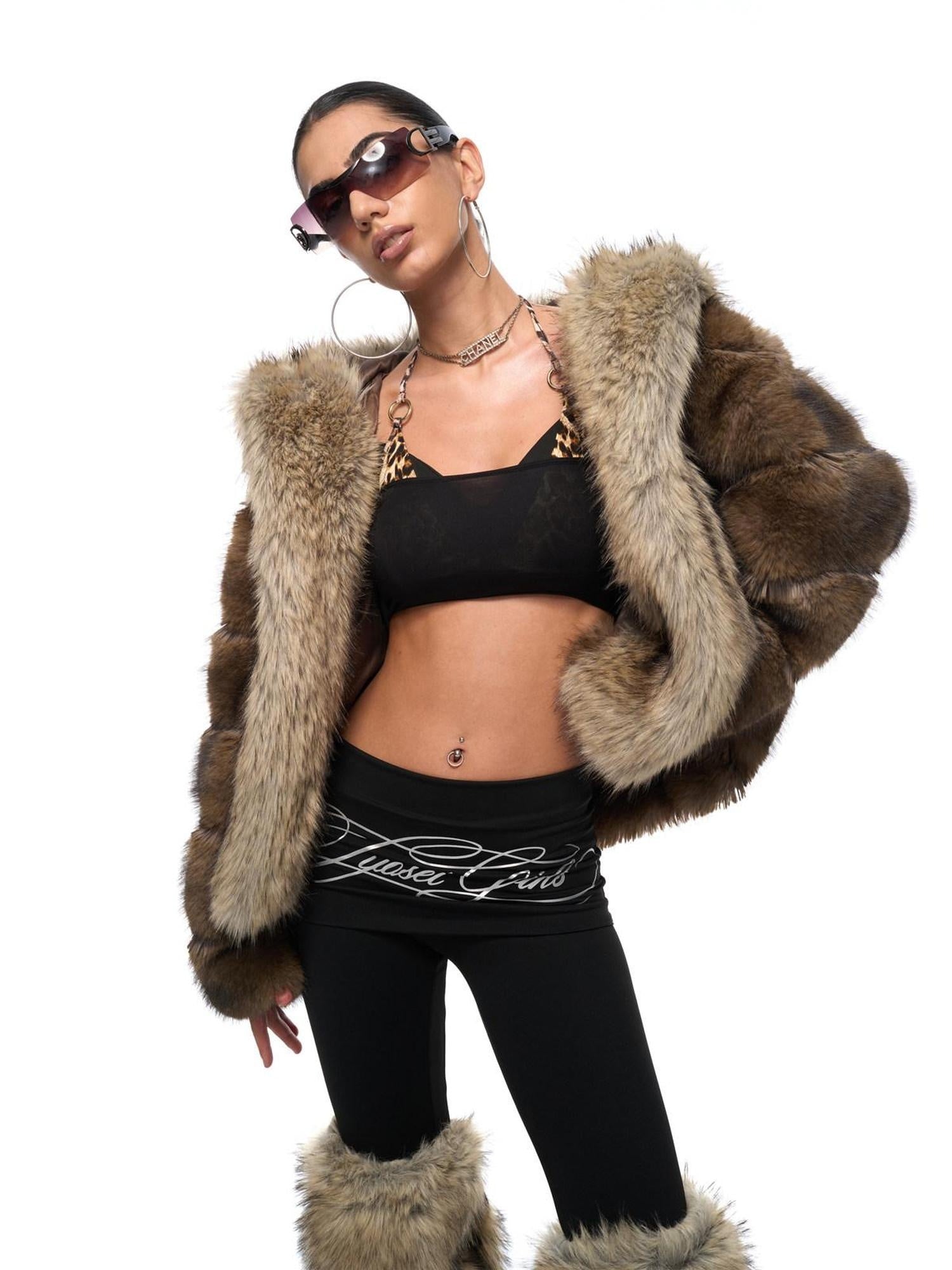 JYOSEI Warm Faux Fur Hood Colorblock Oversized Women Pockets Deep Brown Short Coat
