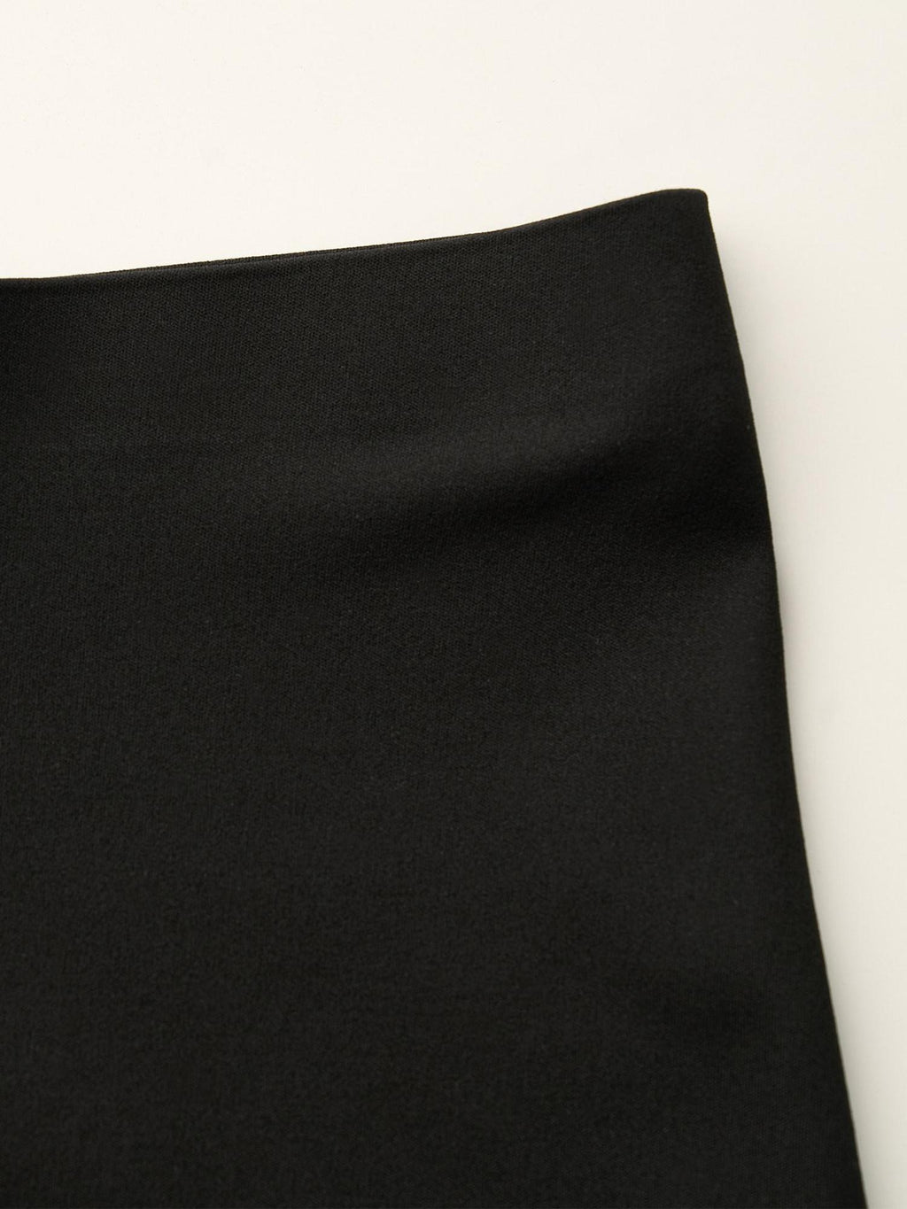MAMC High Stretch Mid Rise Slim Fit Casual Black Nylon Spandex Mini Shorts