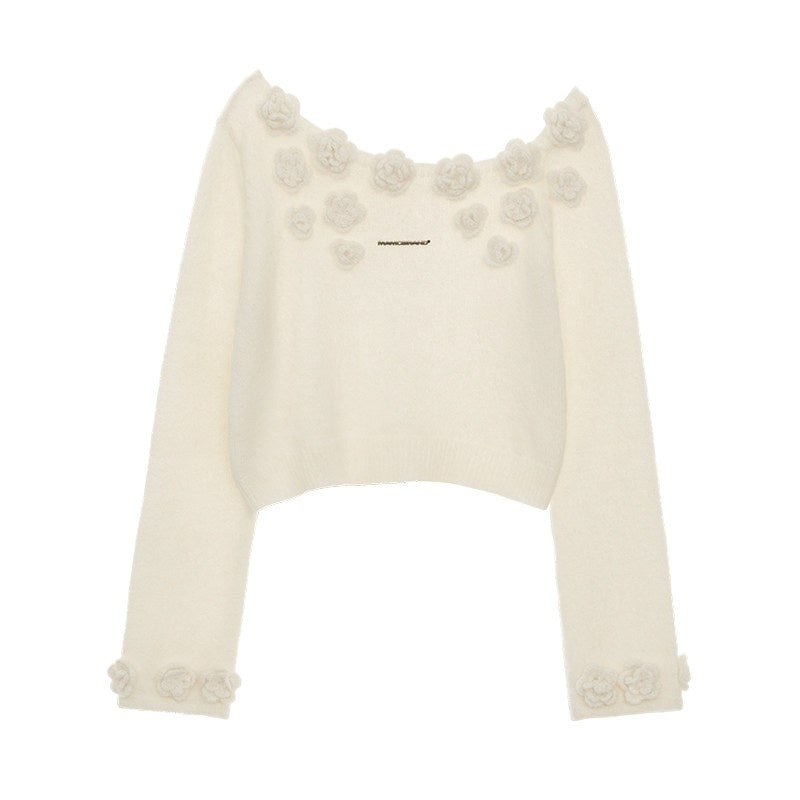 MAMC_Recycled_Fiber_Pullover_With_Floral_3D_Detail_Minimalist_Commuter_Sweaters_MISSTT