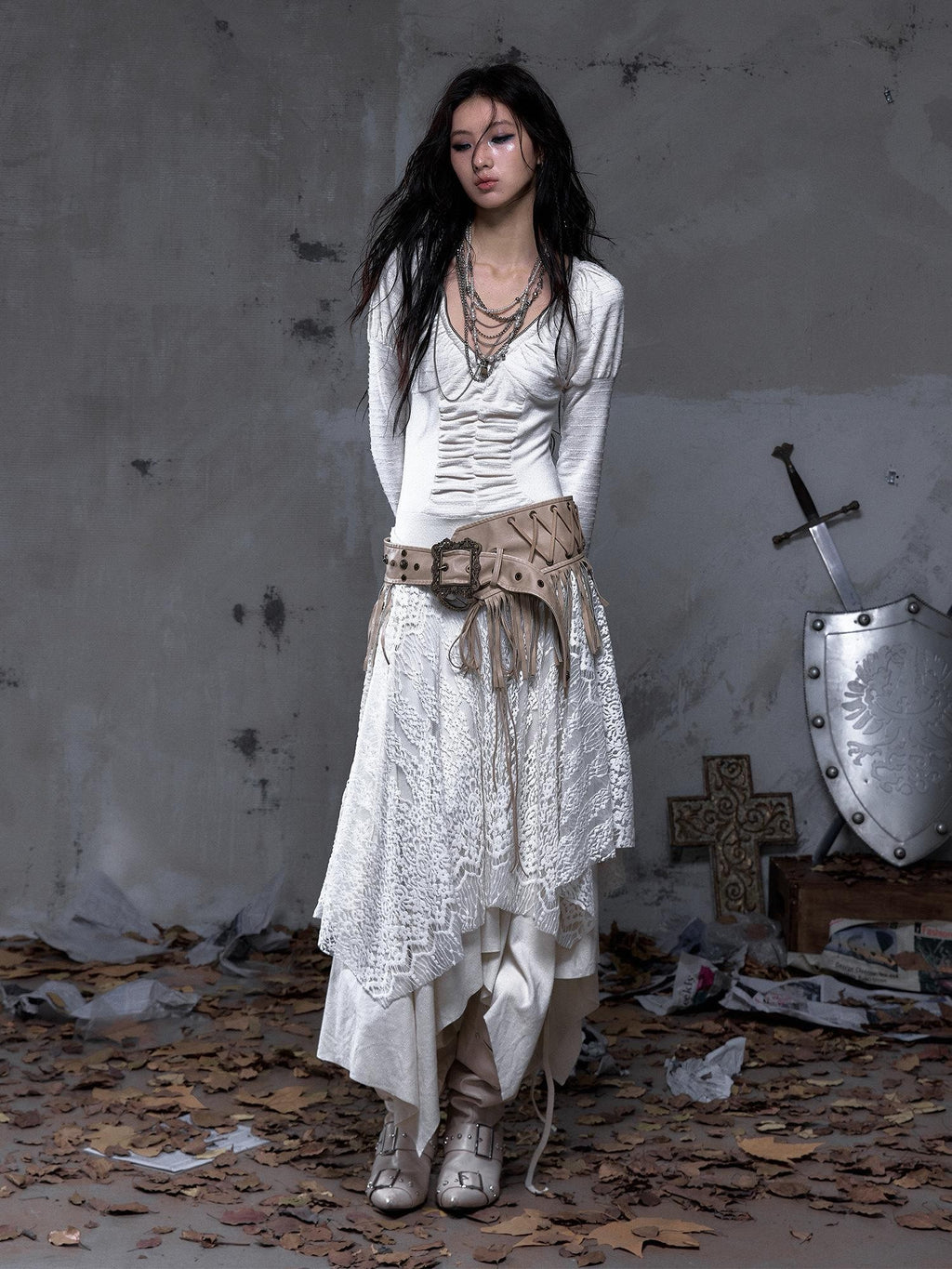 NO ROMANCE Asymmetrical Vintage Punk Hippie Distressed Tassel Women'S Wide Leather Belts