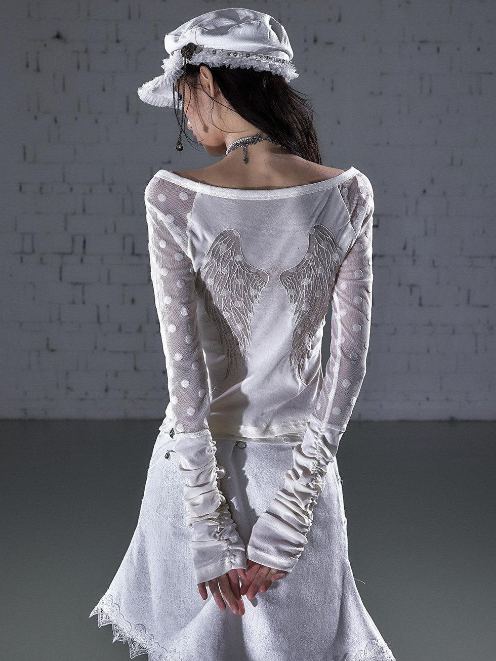 NO ROMANCE Baroque Flocked Wing Embroidered Polka Slim Women'S Long Sleeve T-Shirts