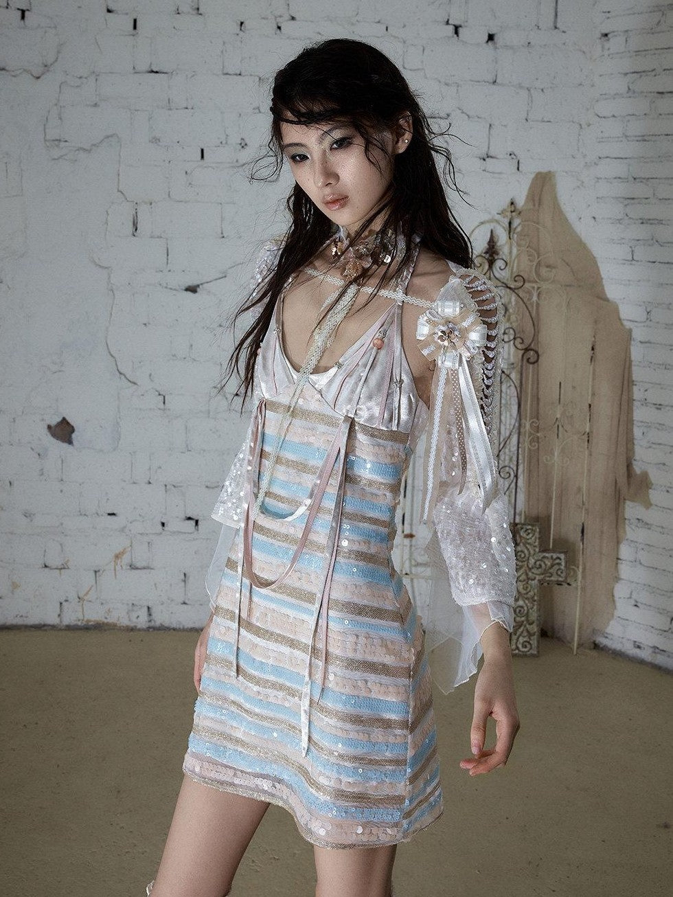 NO ROMANCE Baroque Pearl Chain Cutout Sequin Capelet Women'S Polyester Chiffon Blouses