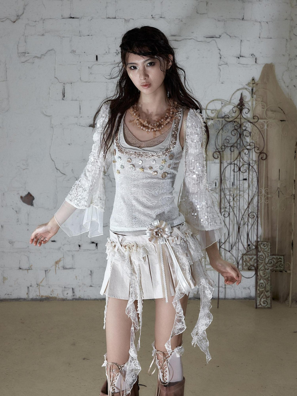 NO ROMANCE Baroque Pearl Chain Cutout Sequin Capelet Women'S Polyester Chiffon Blouses