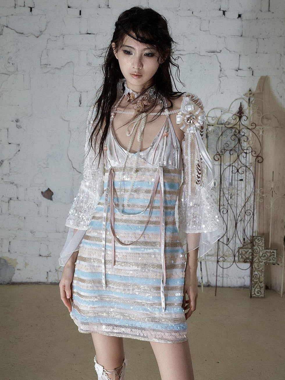 NO ROMANCE Baroque Pearl Chain Cutout Sequin Capelet Women'S Polyester Chiffon Blouses
