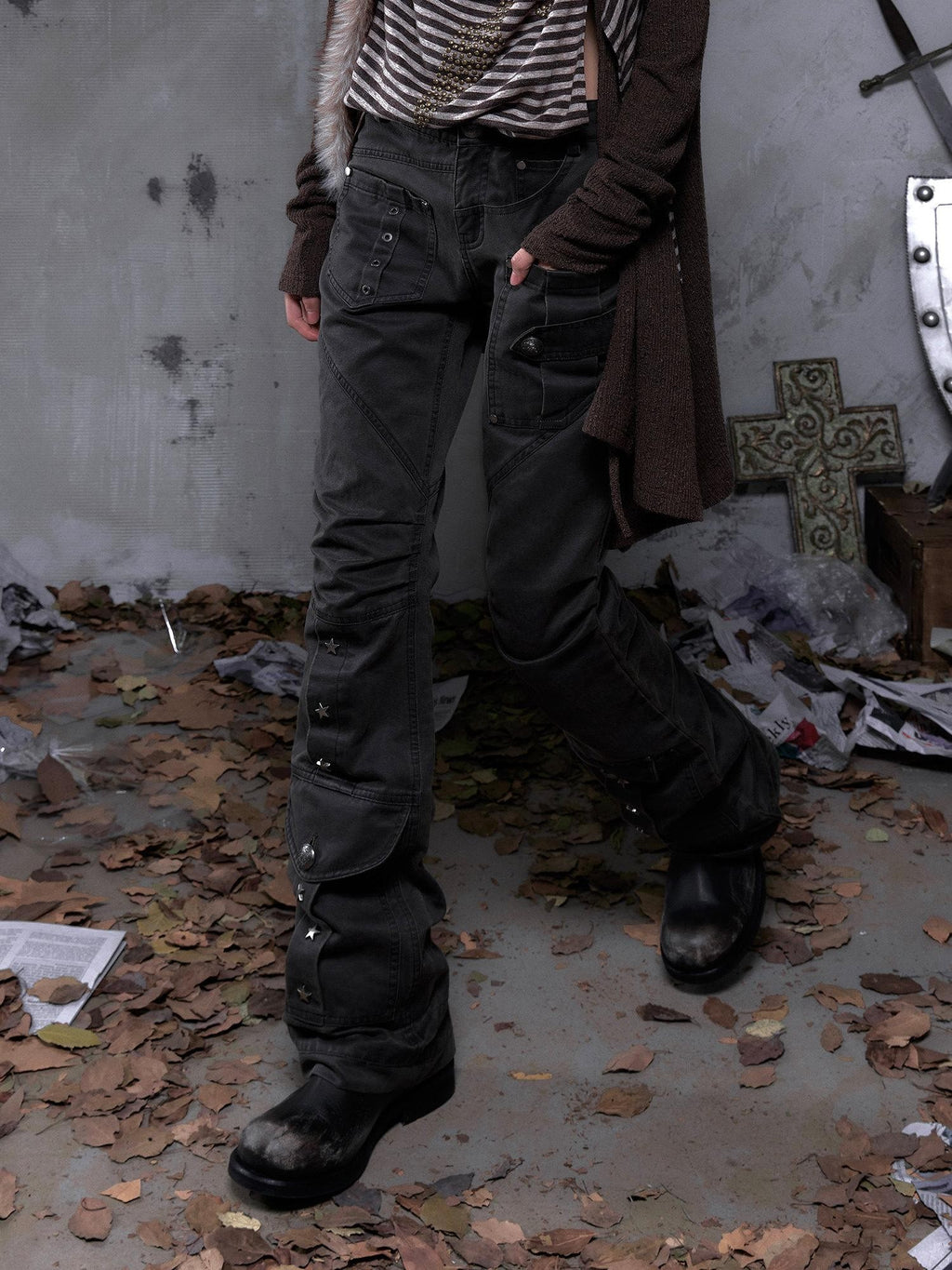 NO ROMANCE Dark Punk Wrinkled Washed Slight Flare Women'S 80 Polyester 20 Cotton Chinos