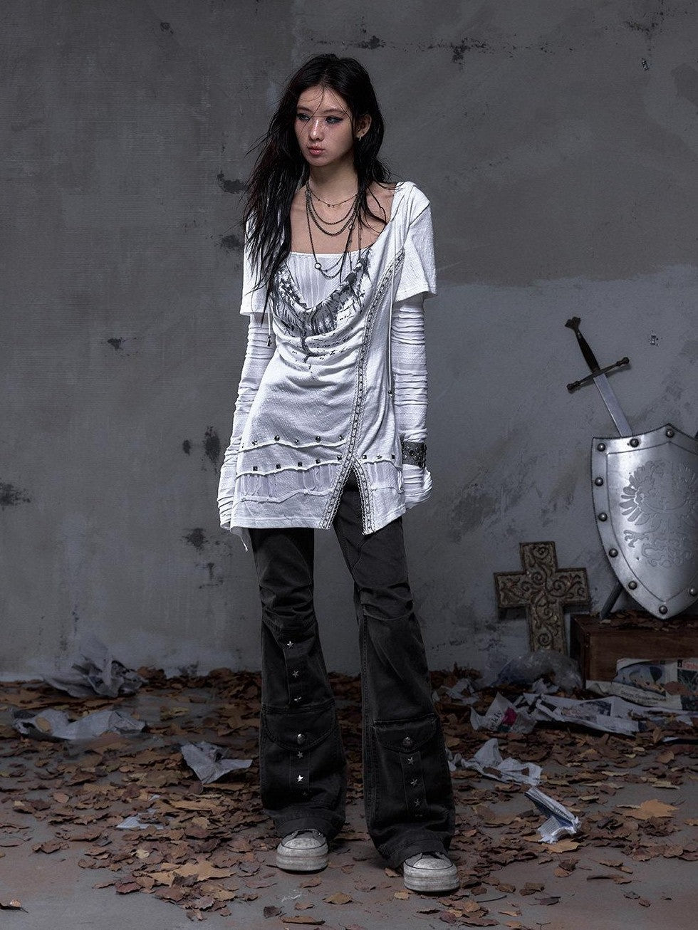 NO ROMANCE Dark Punk Wrinkled Washed Slight Flare Women'S 80 Polyester 20 Cotton Chinos