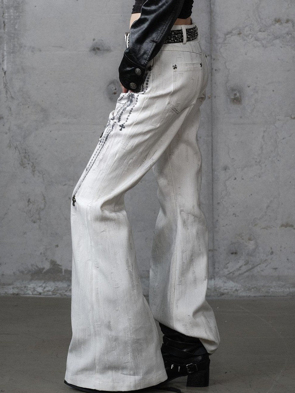 NO ROMANCE Distressed Street Punk Printed Women'S Cotton Wide-Leg Jeans