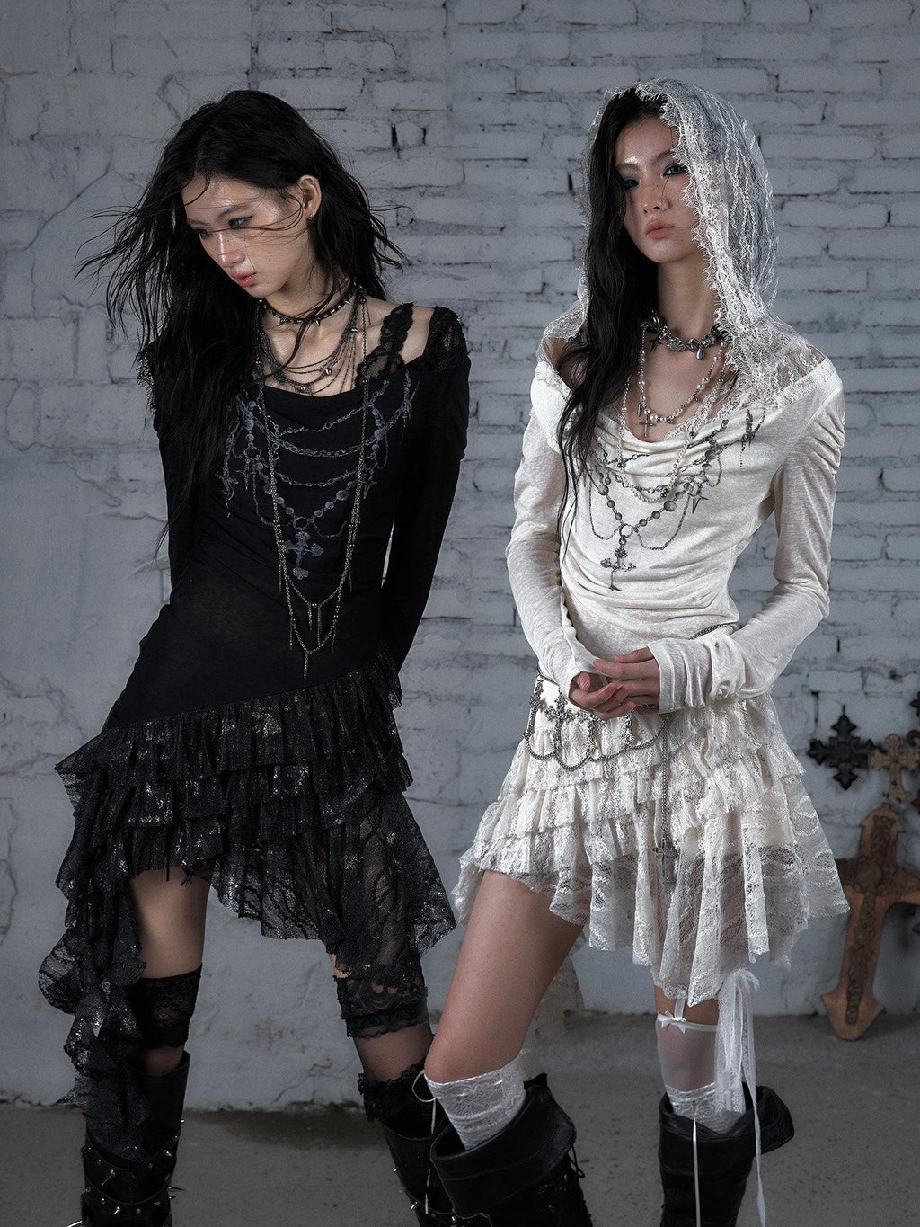 NO ROMANCE Dream Punk Lace Hooded Irregular V-neck Women'S Lyocell Midi Dresses