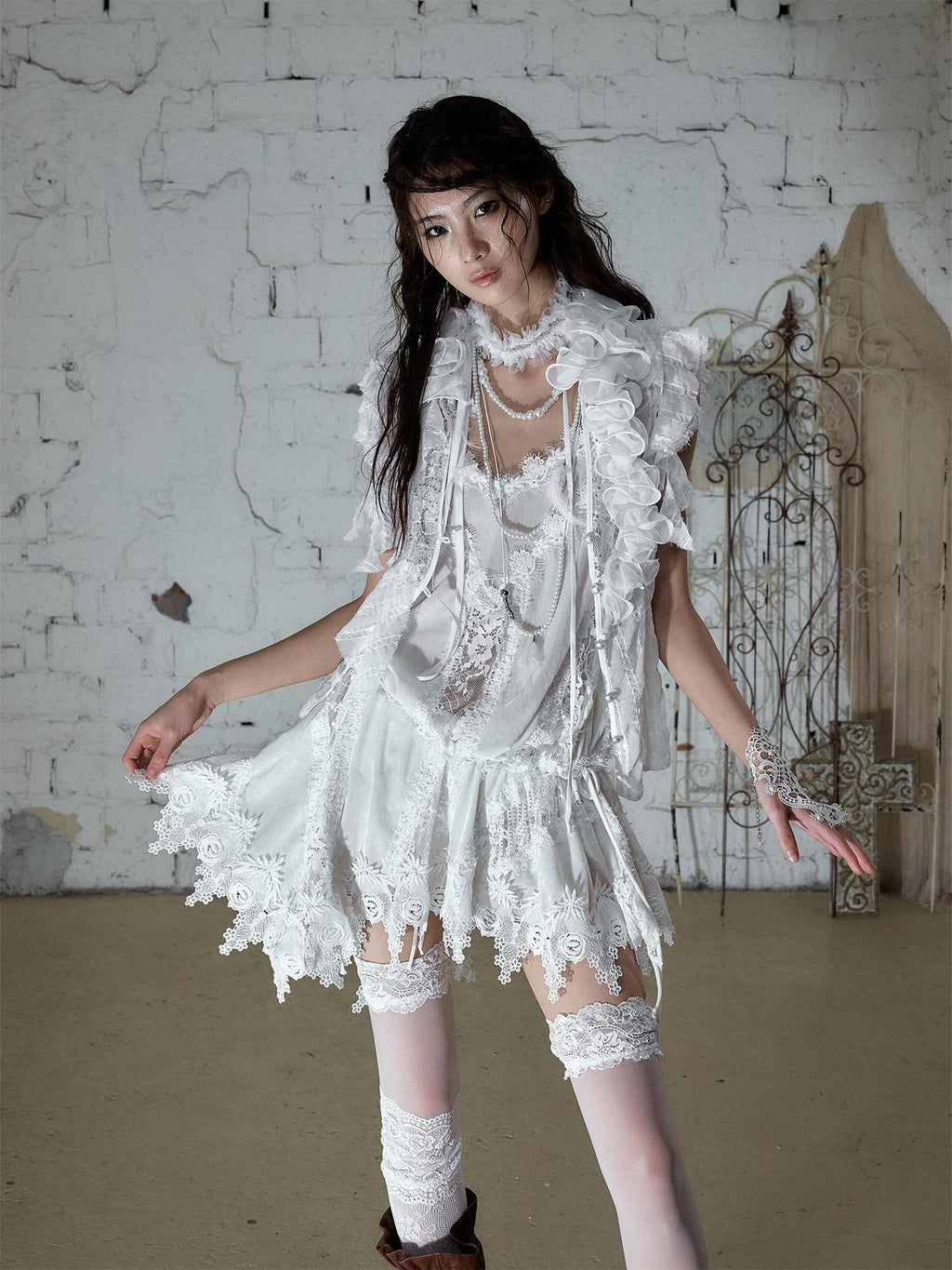 NO ROMANCE Dreamy Court Ruffle Sequin Spliced Tie Waist Women'S Chiffon Blouses