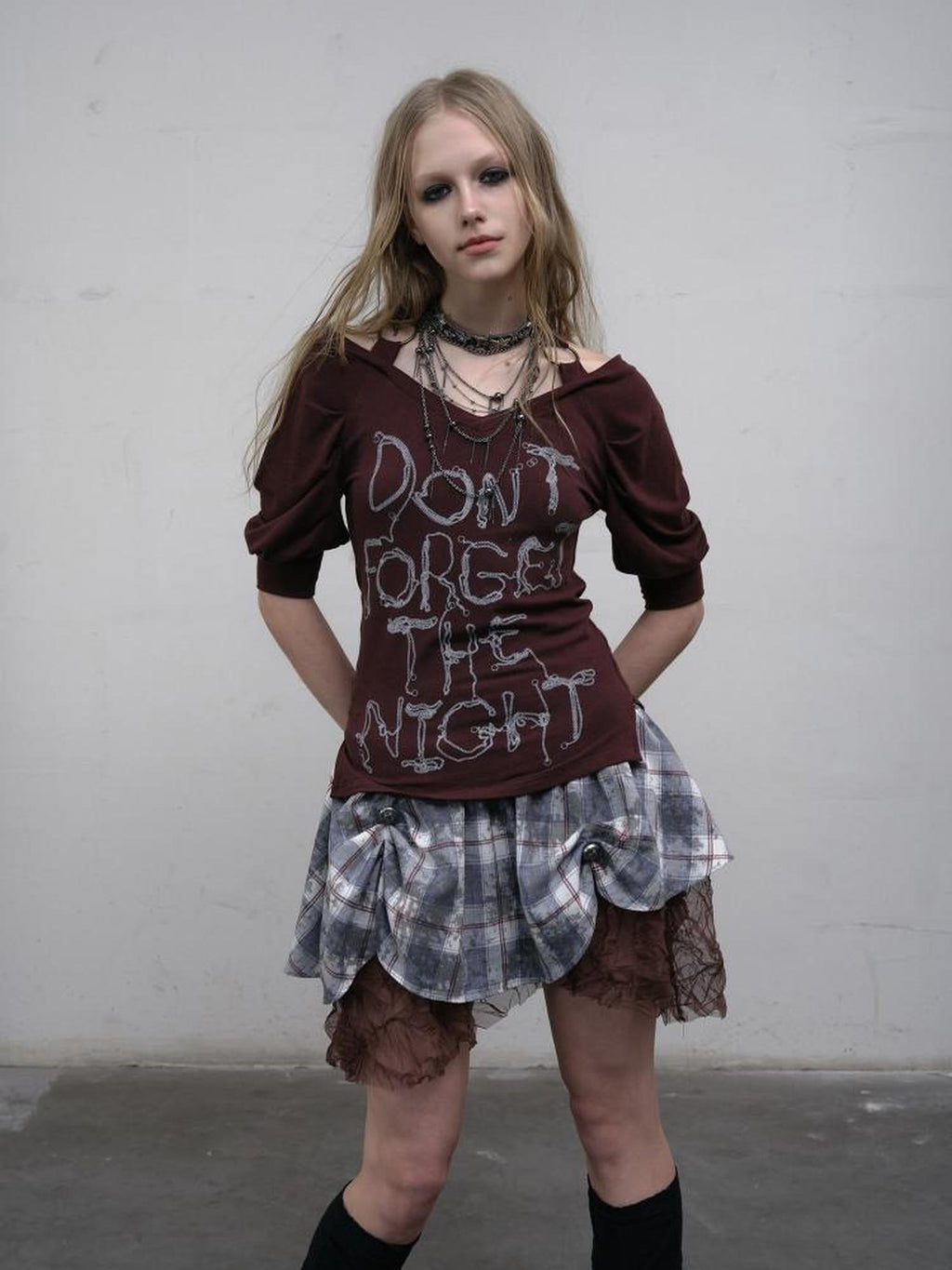 NO ROMANCE Maroon Halter Puff Sleeve Printed Women'S Stretch Cotton Short Sleeve T-Shirts