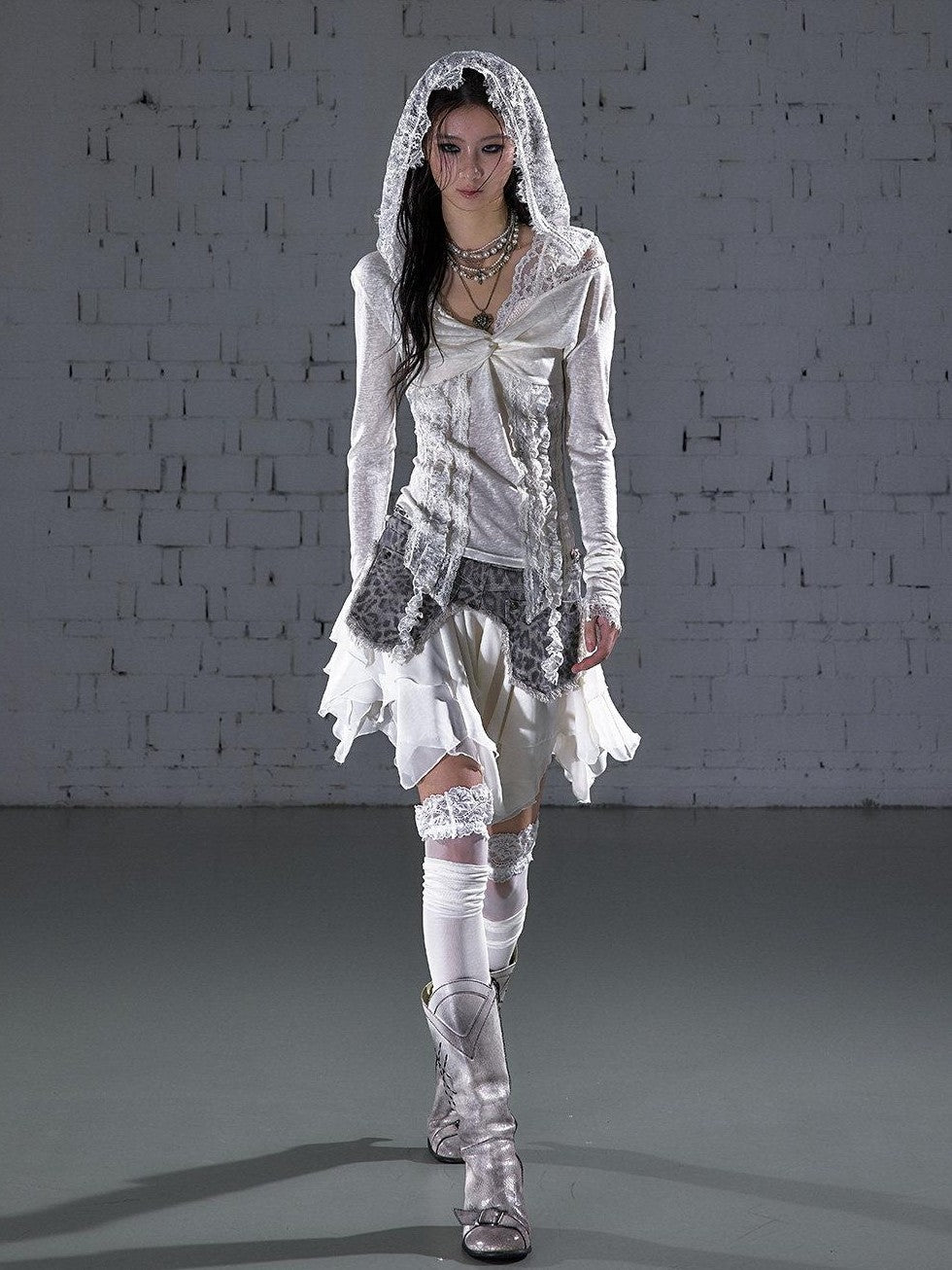 NO ROMANCE Punk Lace Twist Knot One Shoulder Hooded Women'S Polyester Hoodies
