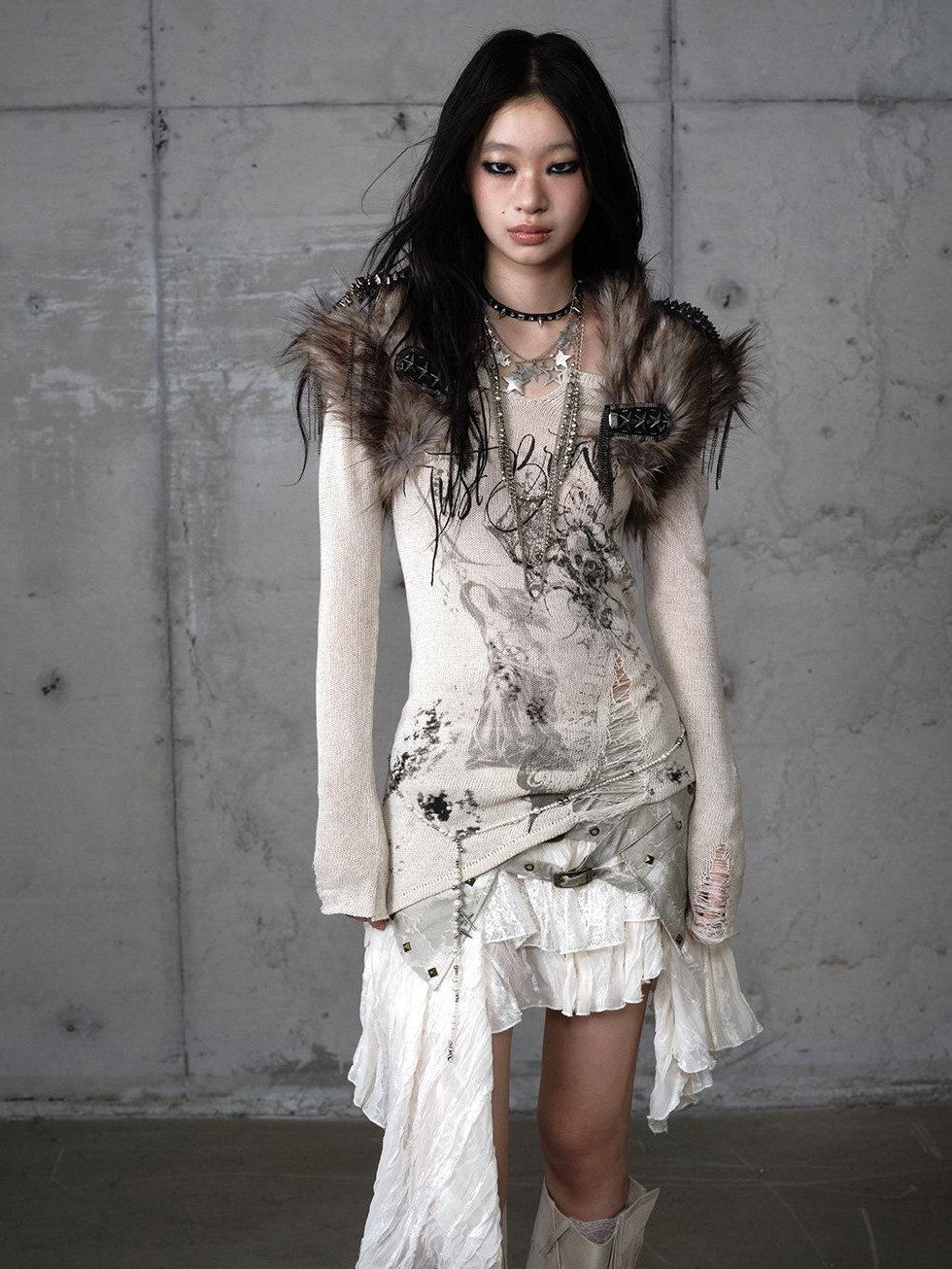 NO ROMANCE Punk Reversible Printed Ripped Slim Vneck Women'S Polyester Long Sleeve T-Shirts