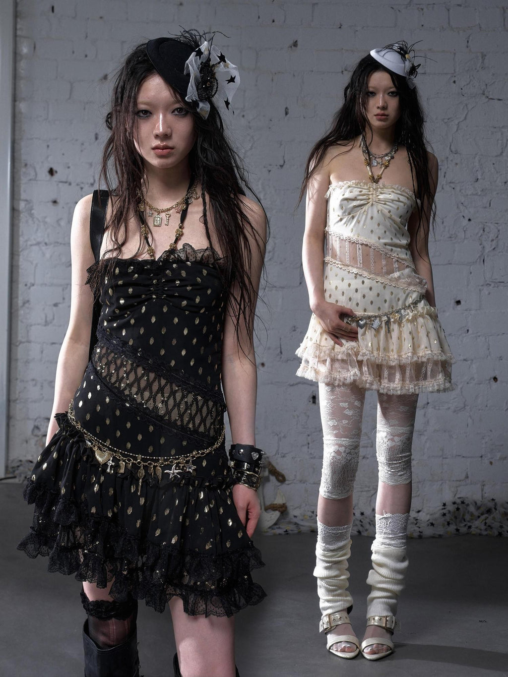 NO ROMANCE Retro Polka Dot Gold Foil Lace Halter Women'S Polyester Strapless Mini Dresses
