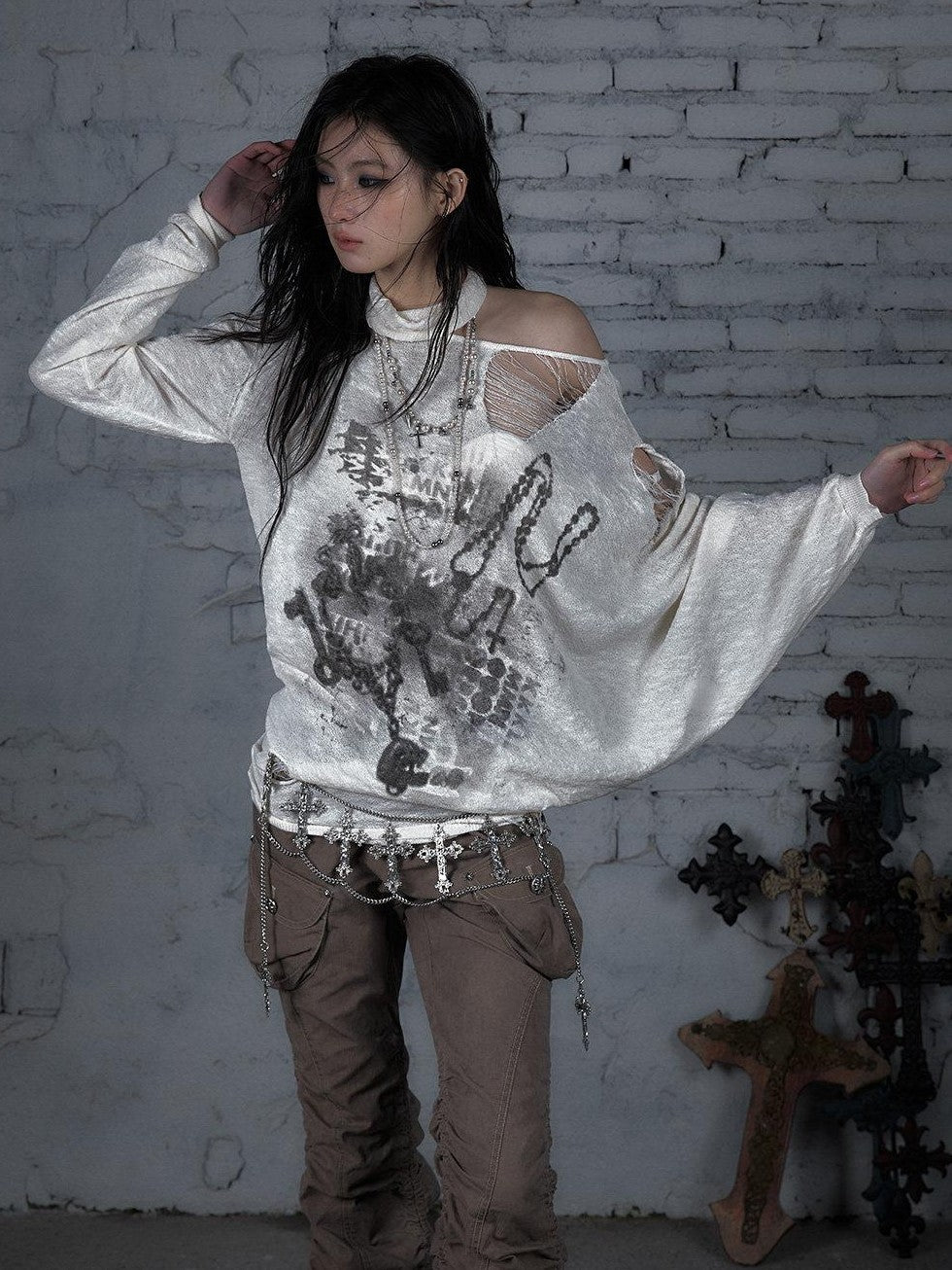 NO ROMANCE Ripped Baroque Punk Loose Asymmetric Shoulder Women'S Knit Long Sleeve T-Shirts