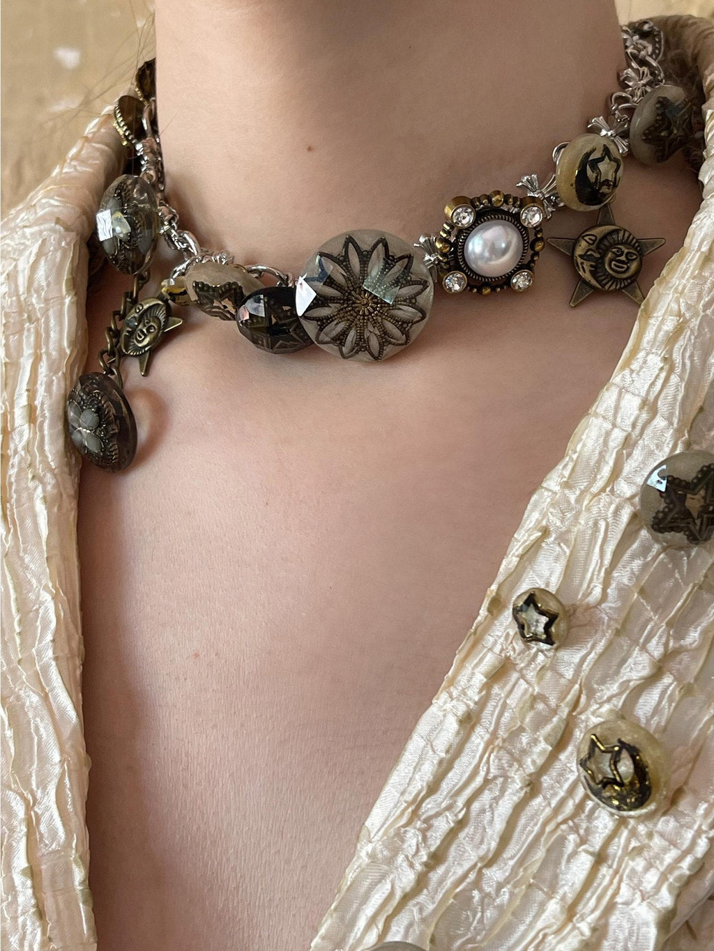 NO ROMANCE Vintage Aged Punk Detailed Button Star Choker Women'S Titanium Steel Necklaces