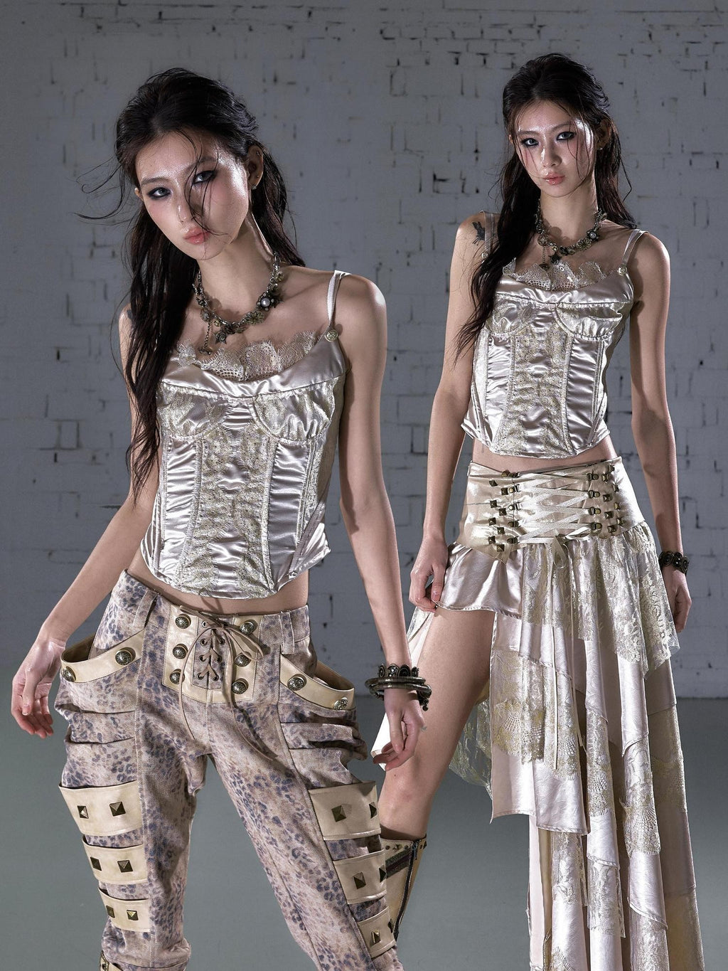 NO ROMANCE Vintage Court Waist Cinch Lace Trim Boned Women'S Satin Camisoles