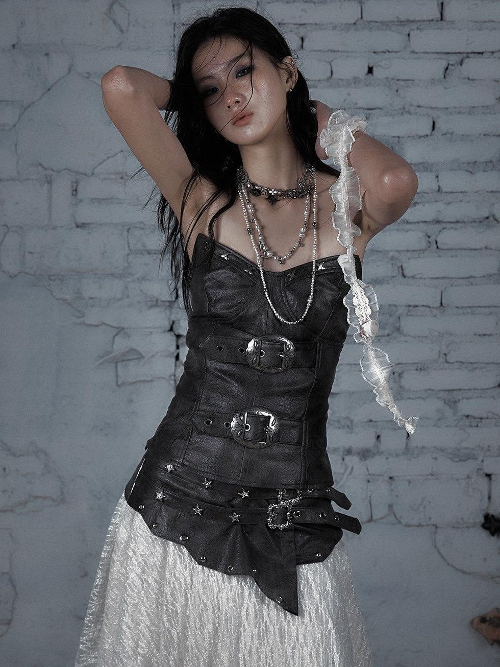 NO ROMANCE Vintage Punk Embellished Slim Women'S Pu Leather Tube Tops / Bandeaus
